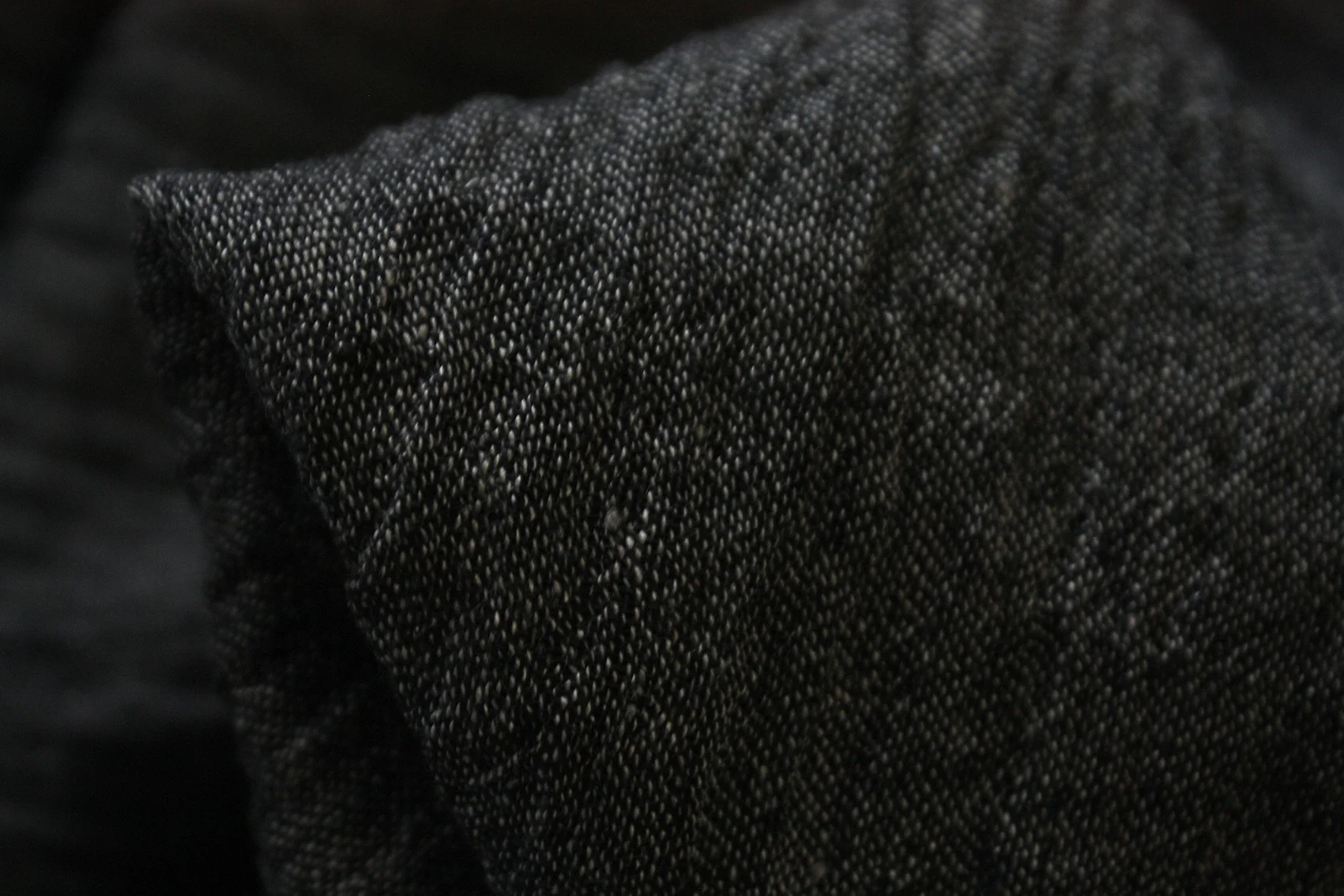 Black/Brown Crinkle Linen