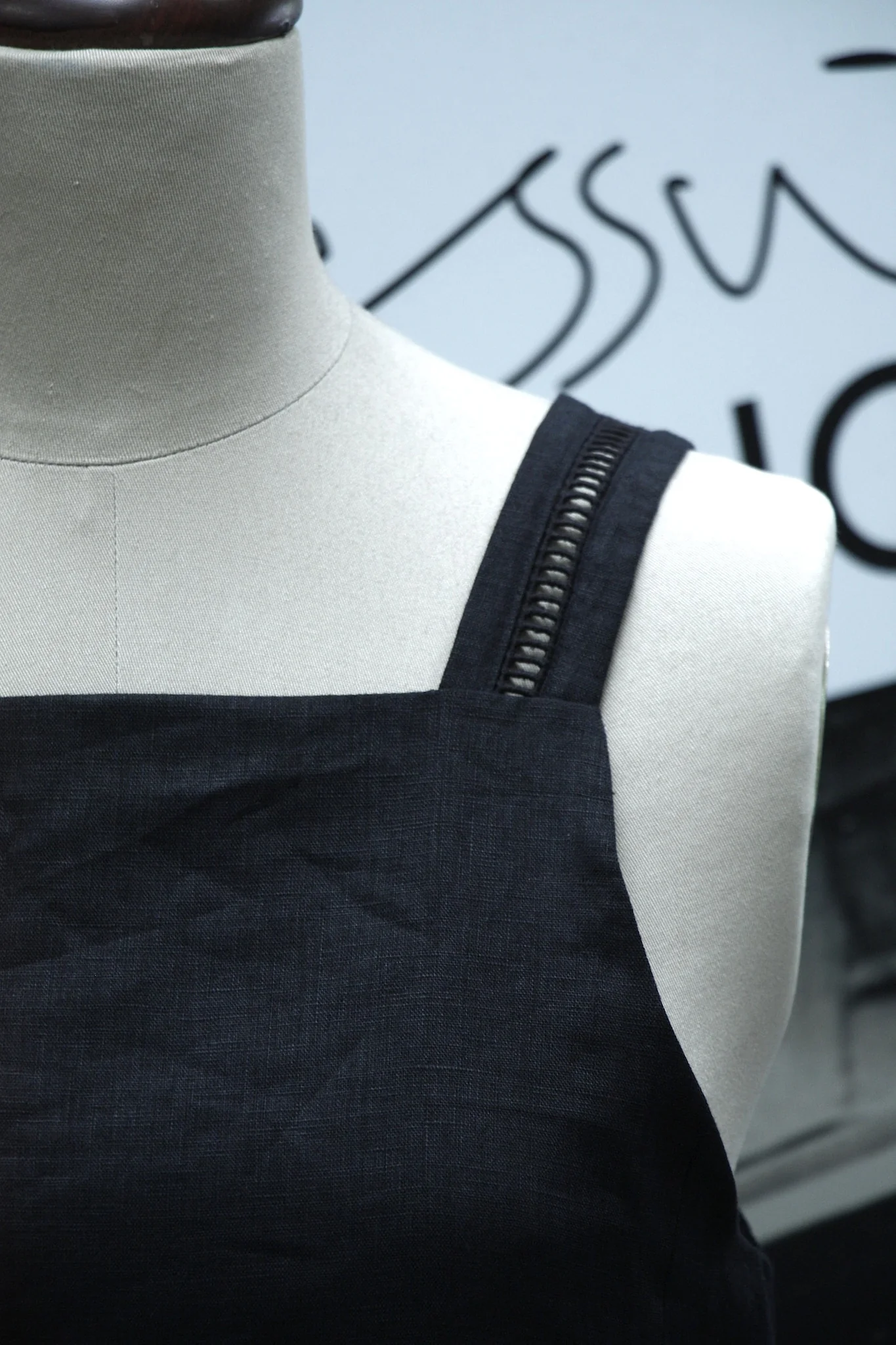 Black Cotton Eyelet Trim - Image 4
