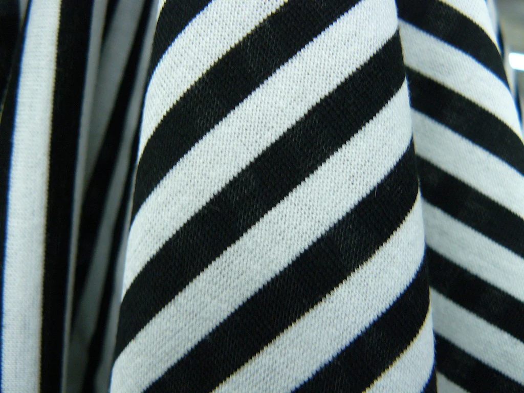 Black Frenchy - Knit - Image 4