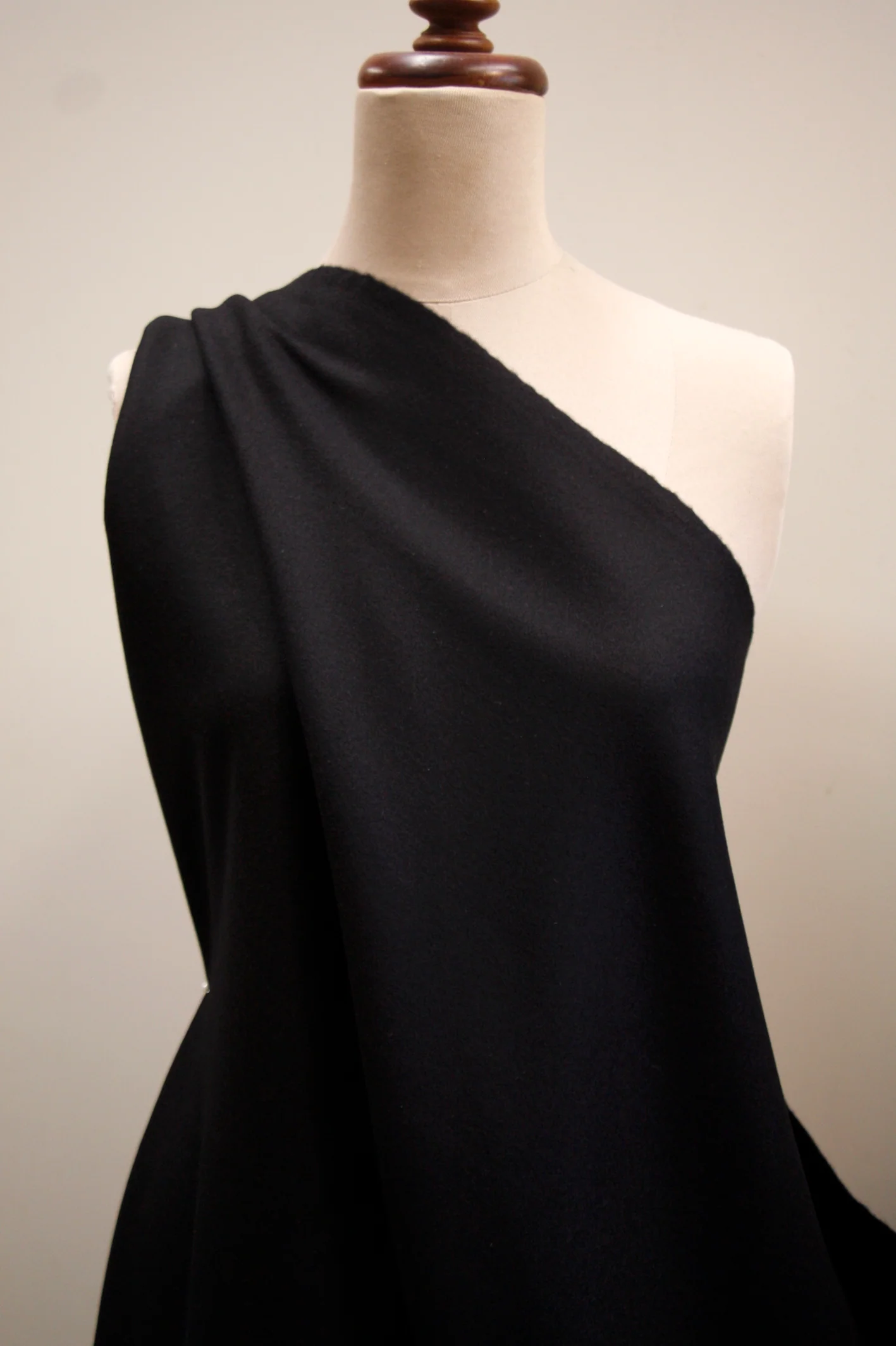 Black Is Black - Image 3