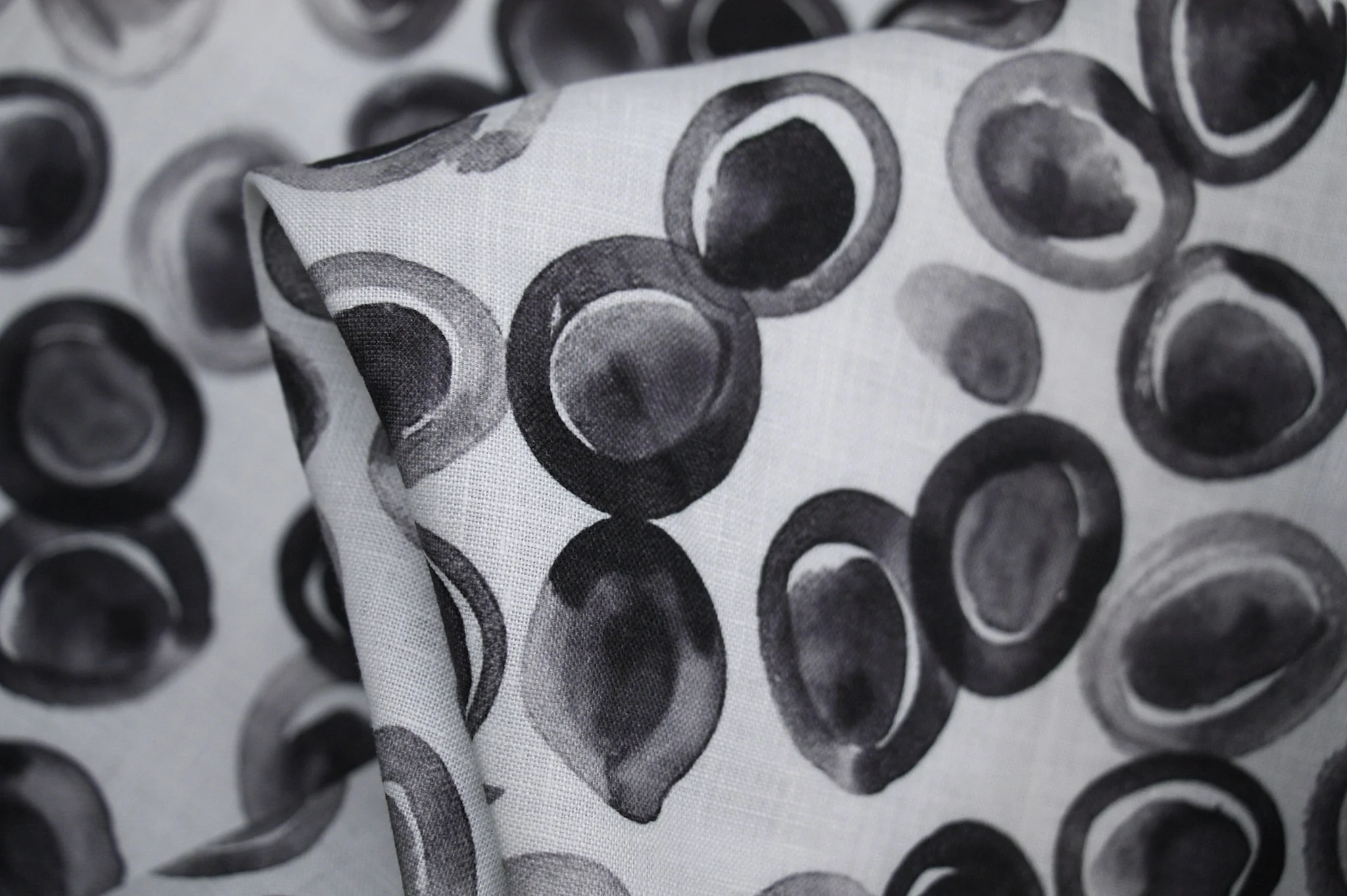 Black Jelly Spot - Printed Linen