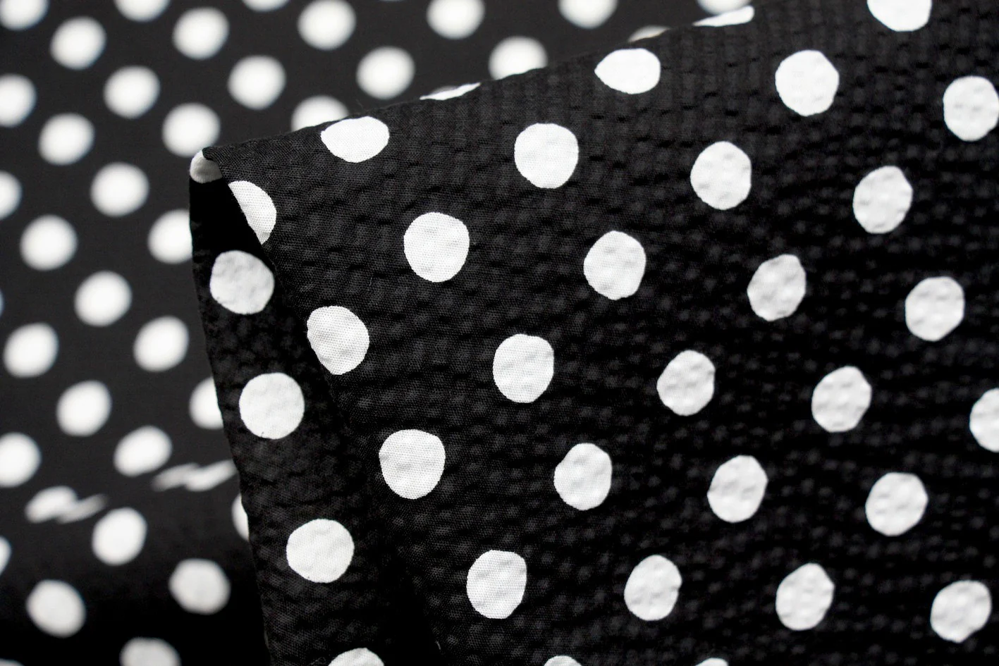 Black Ripple Spot