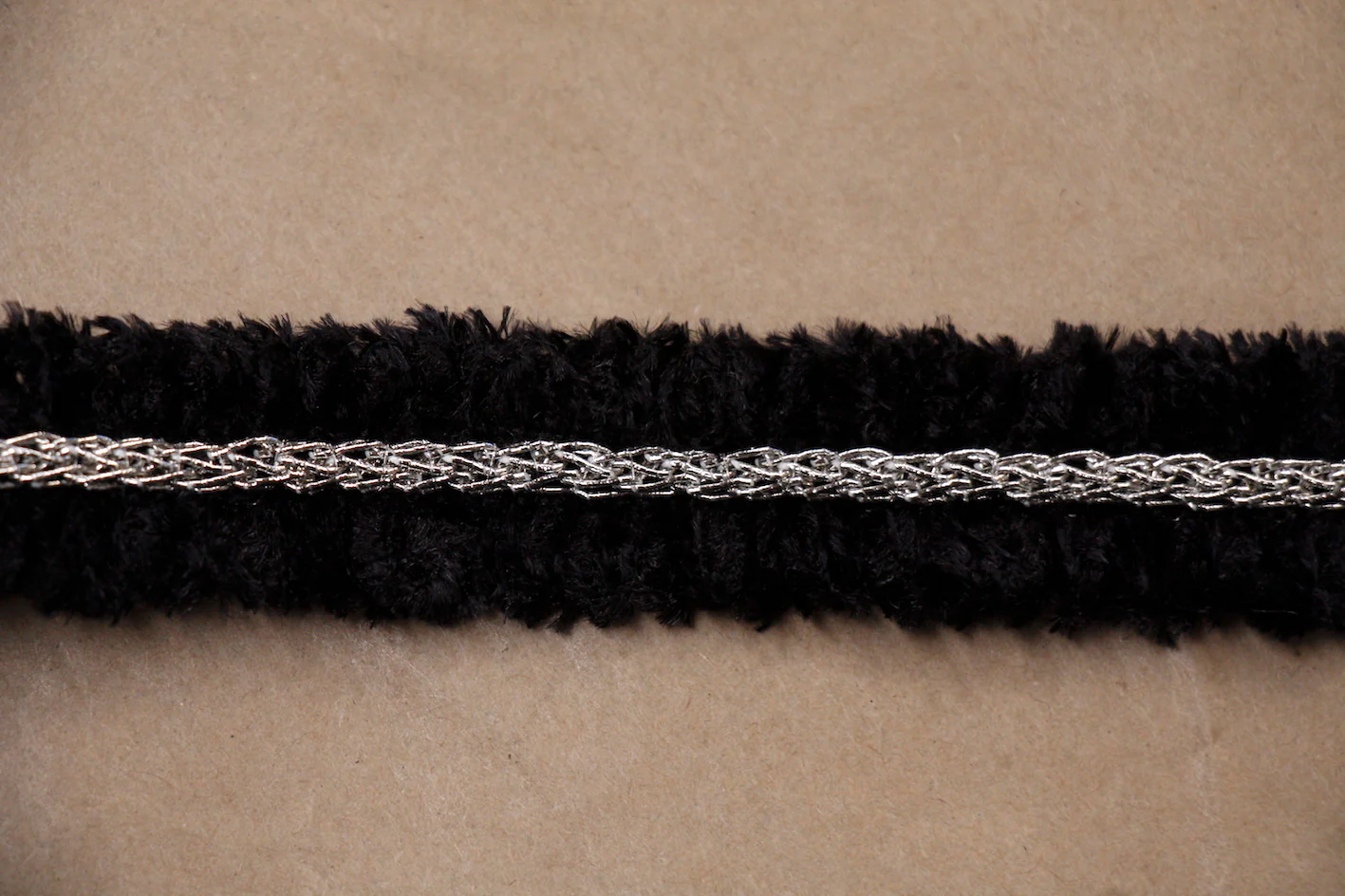Black/Silver Chain Braid Trim - Image 2