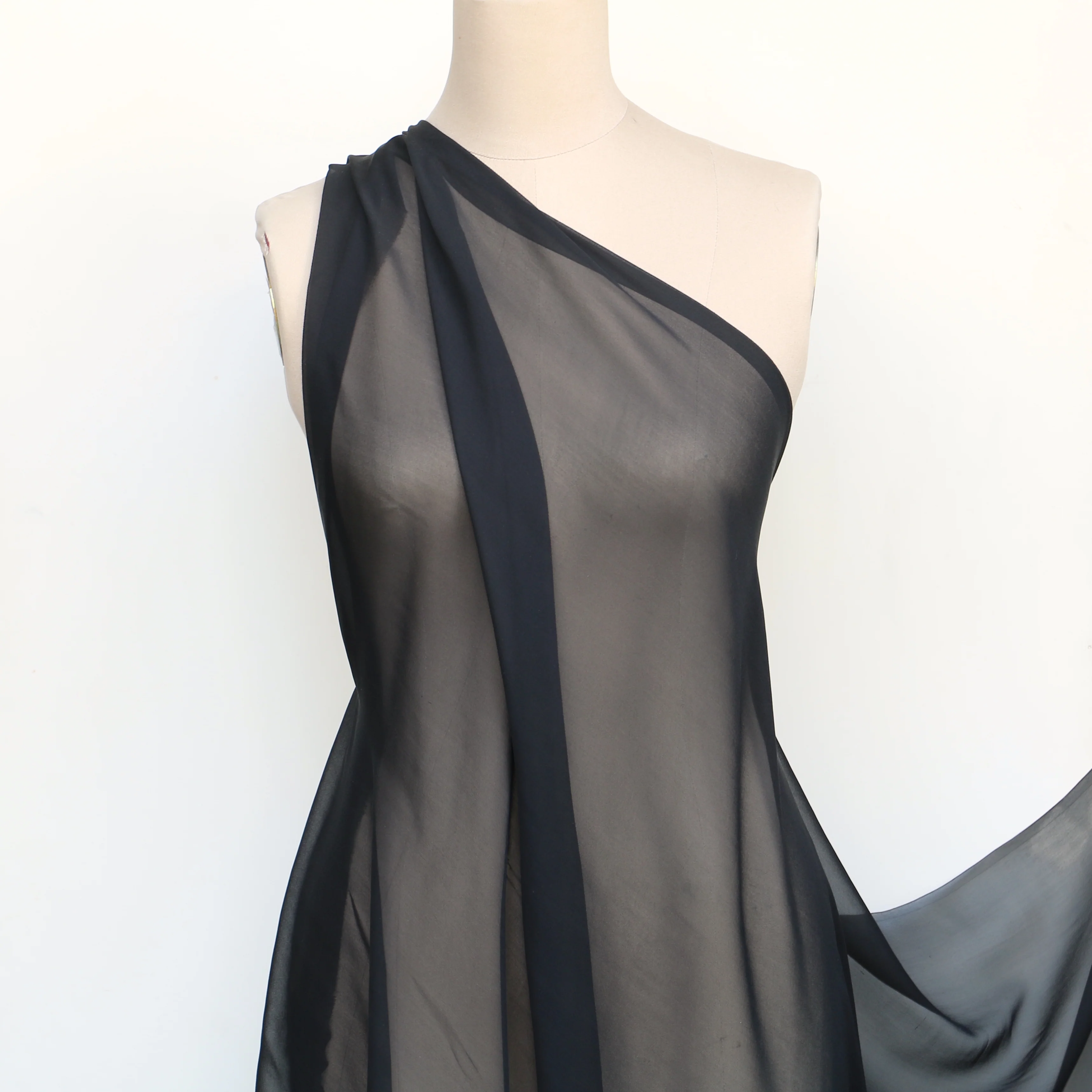 Black Veil Silk Georgette (95cm wide) - Image 4