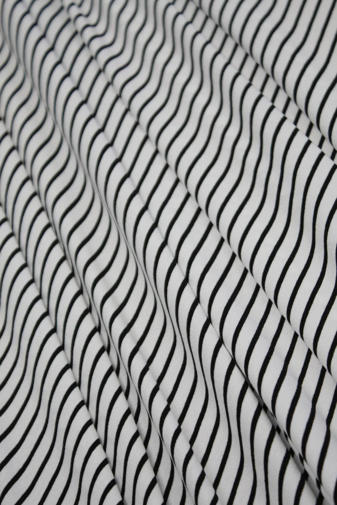 Black & White Beach - Striped Jersey - Image 4