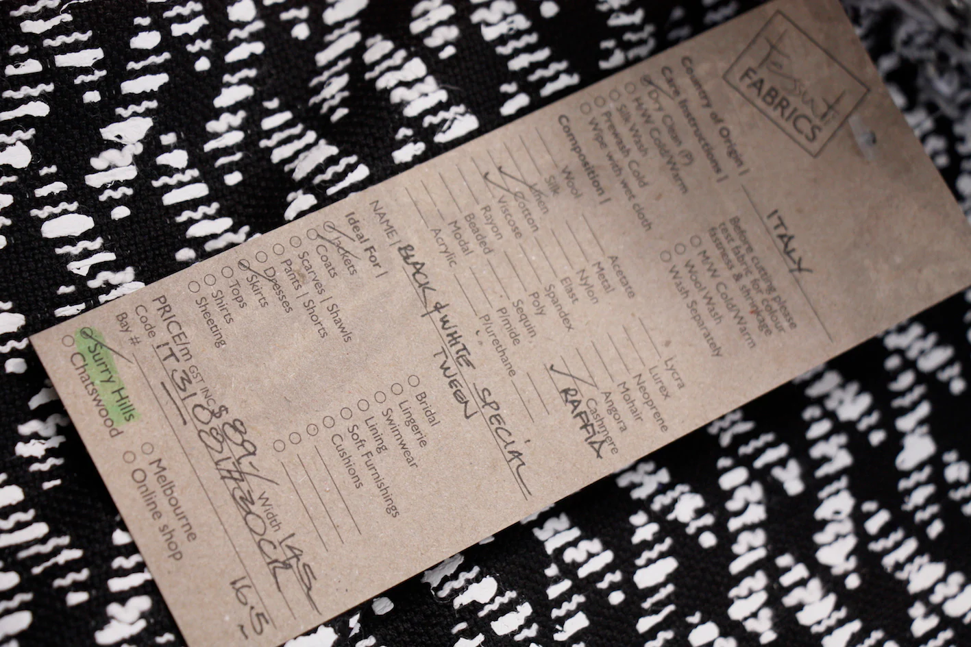 Black & White Special Tweed - Image 3