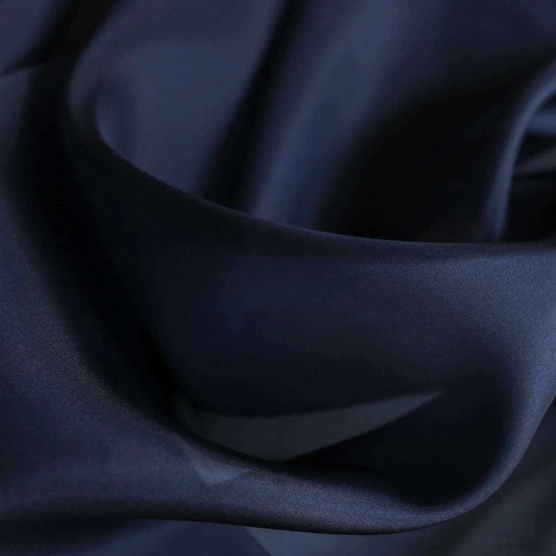 Blu Scuro Organza - Image 2