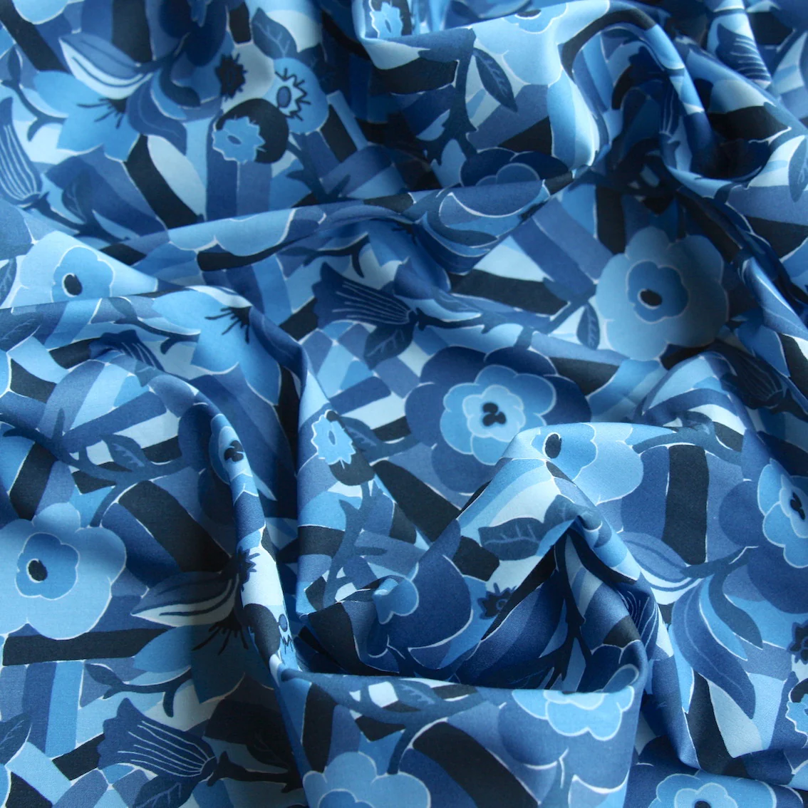 Blue Bloomsbury - Liberty Tana Lawn™ - Image 2