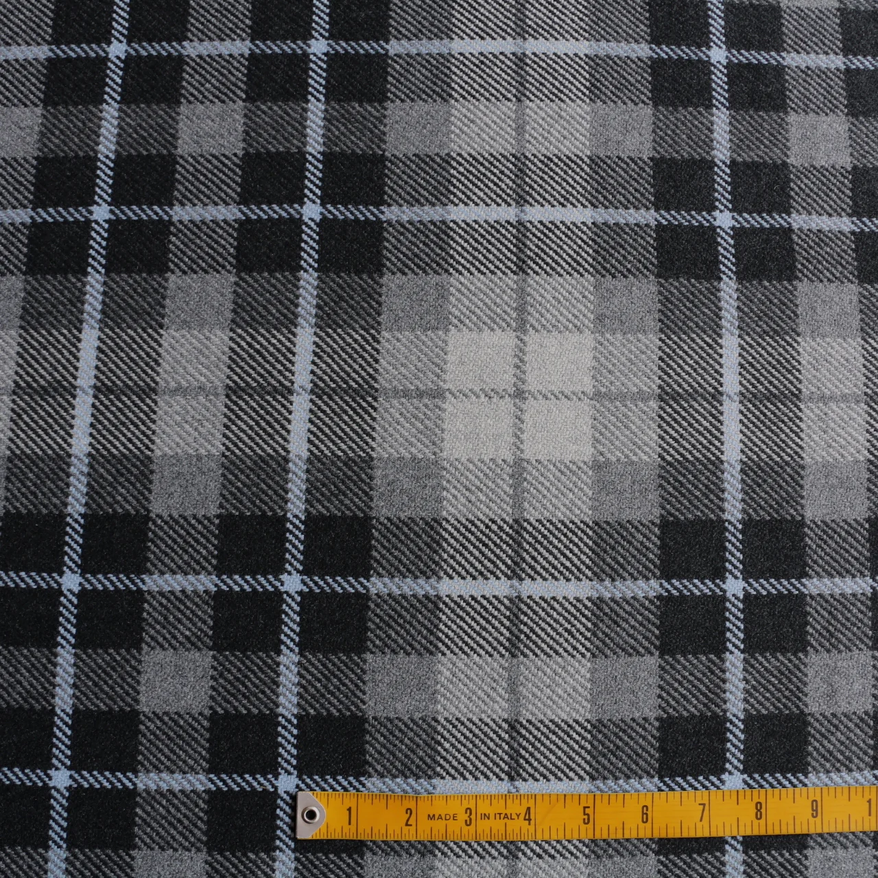 Blue Border Check - Image 3