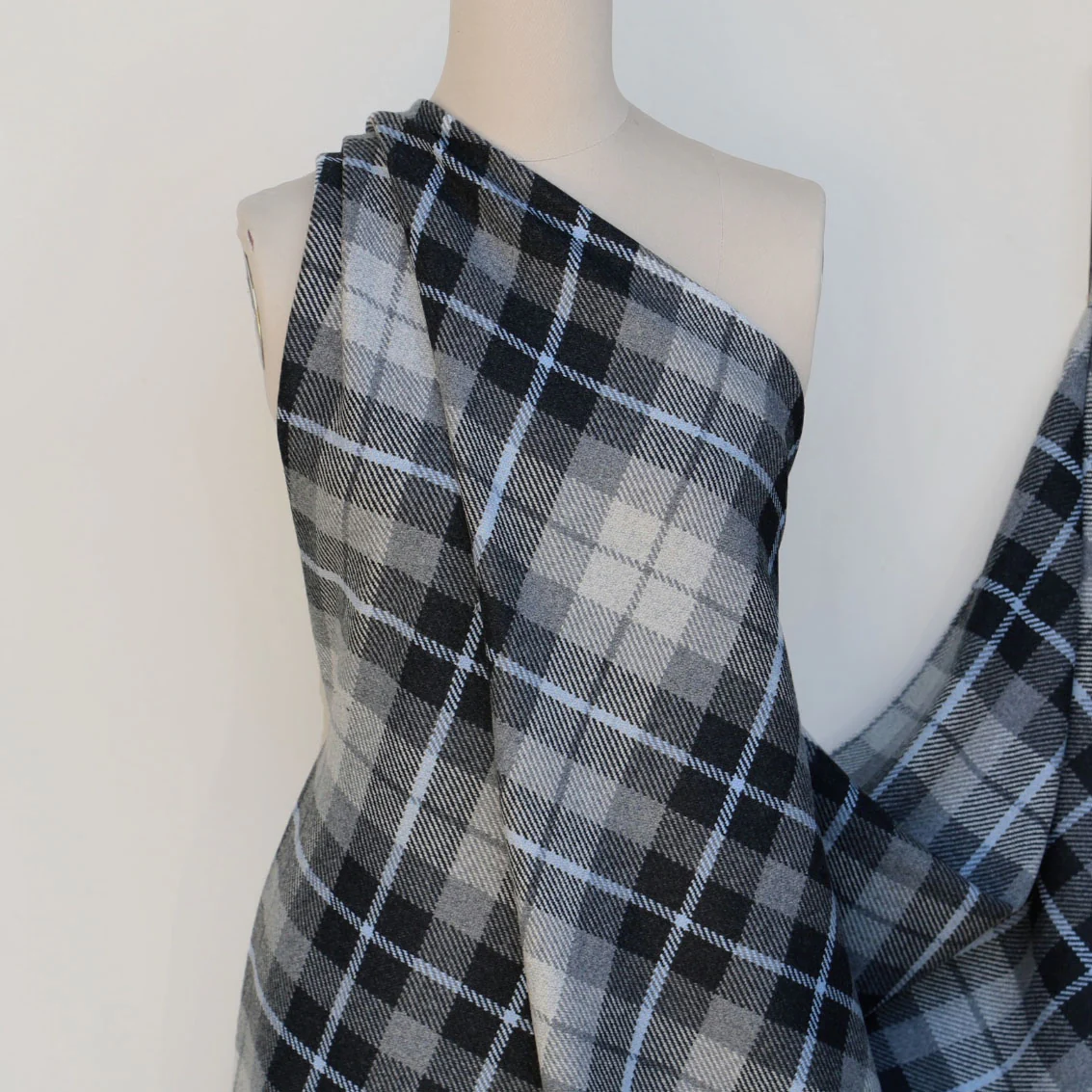 Blue Border Check - Image 6