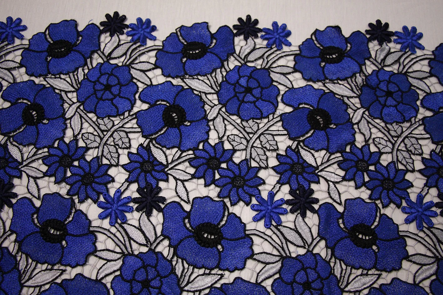 Blue Garden Lace - Image 3
