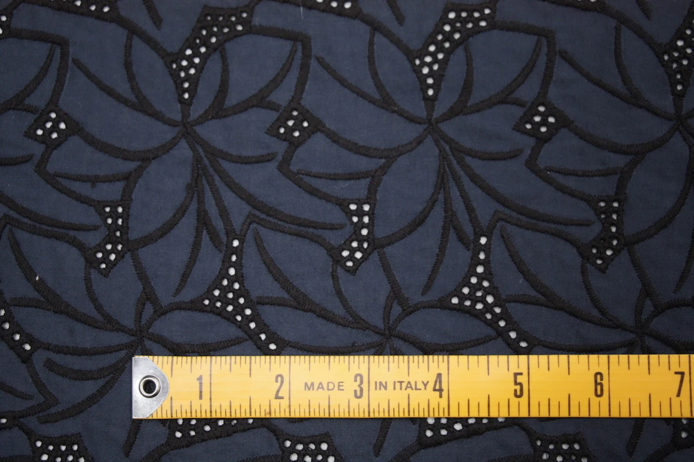Blue Ivy - Broderie Anglaise - Image 2