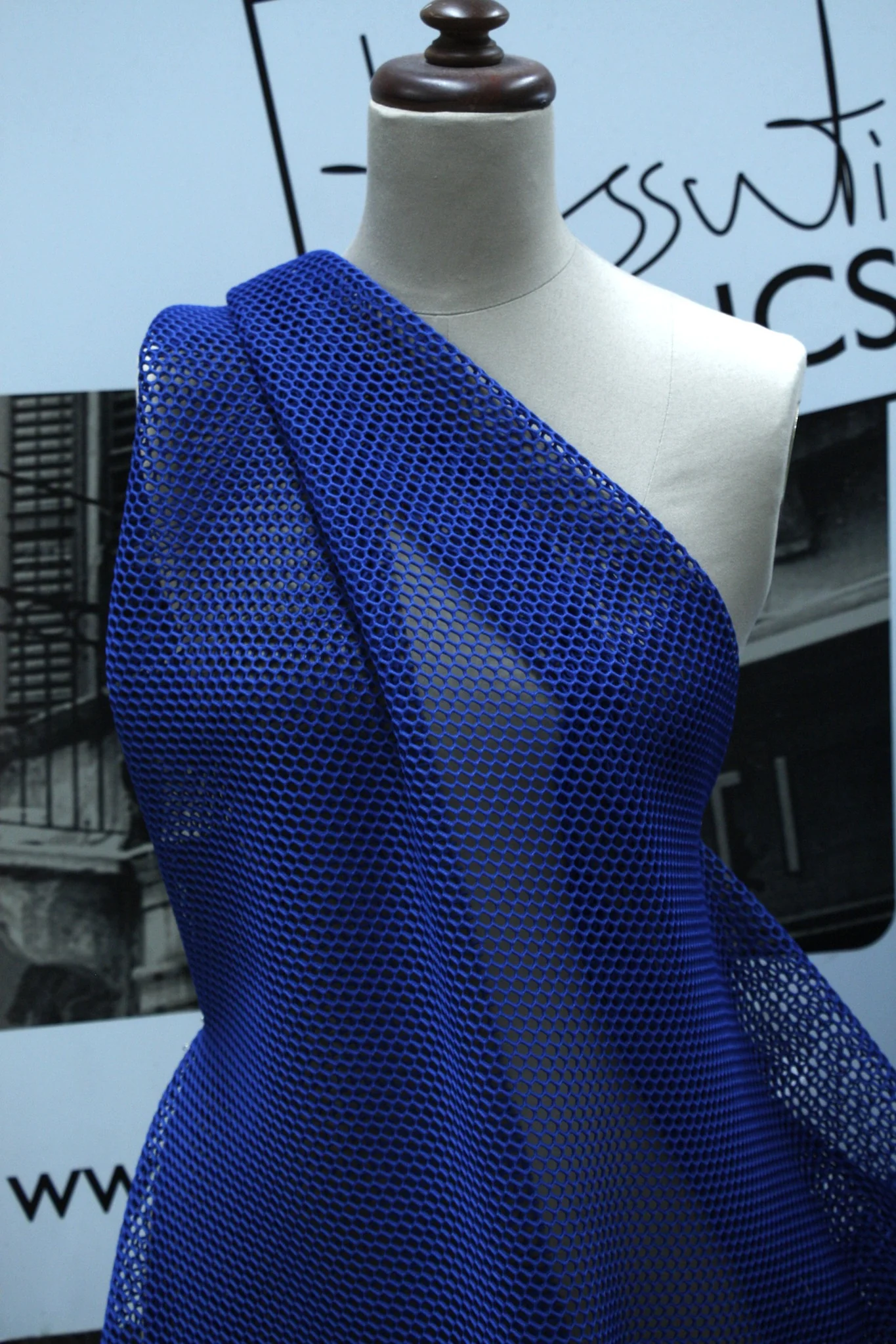 Blue Pop Art Webbing - Image 3