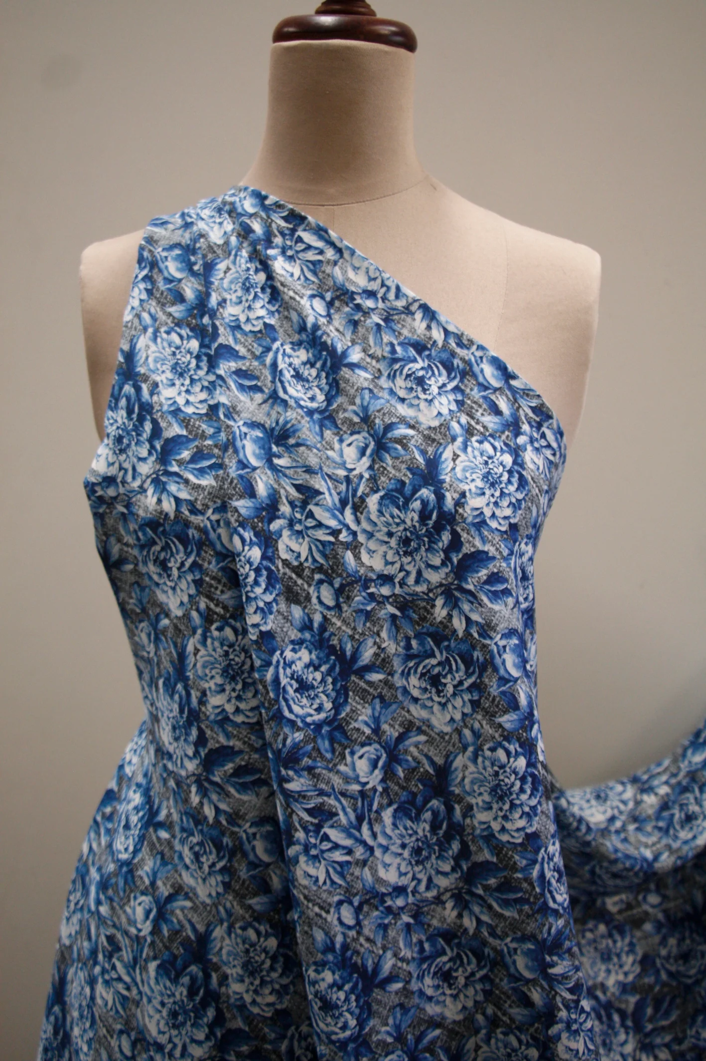 Blue Watered Rose - Image 5