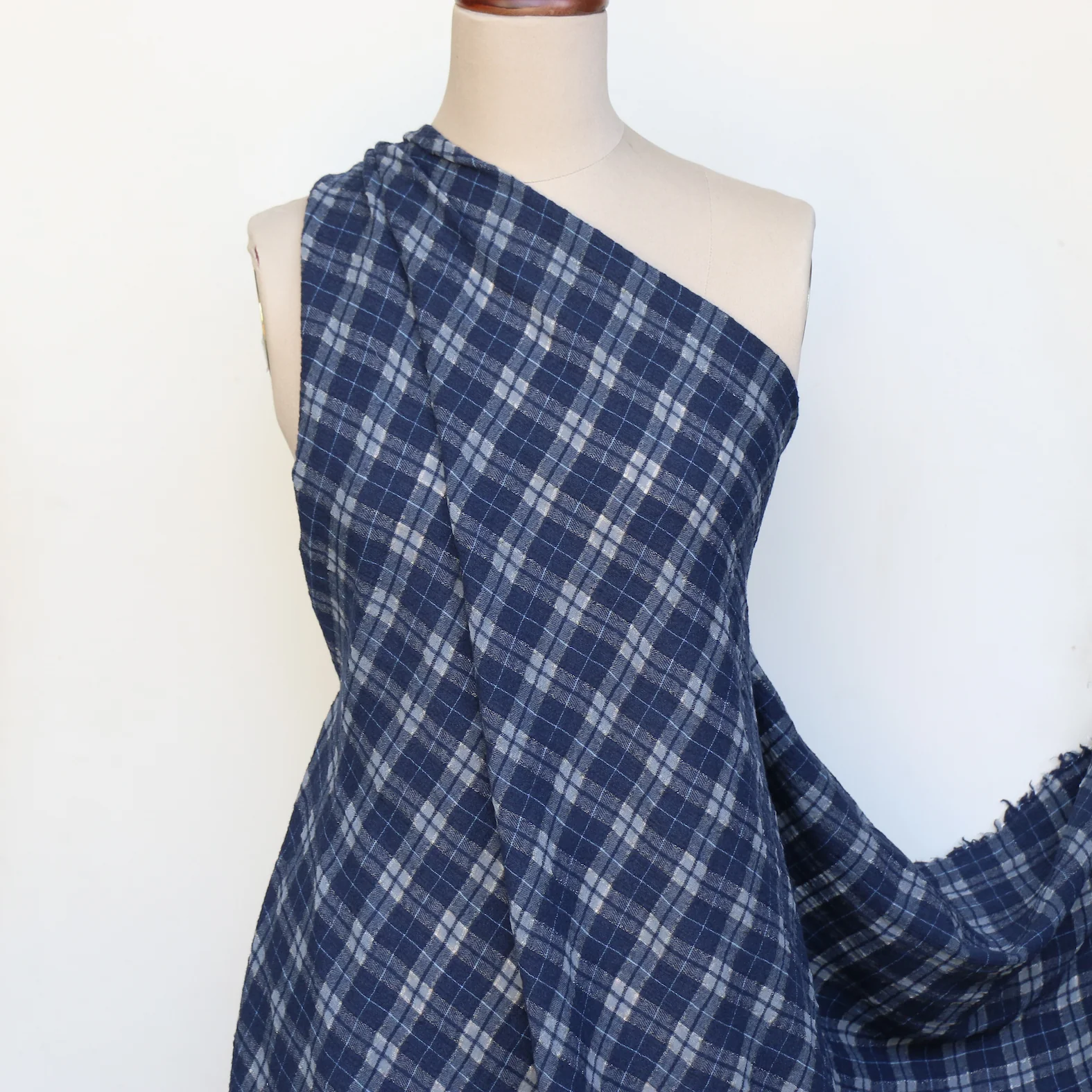 Blue Window Check - Image 5