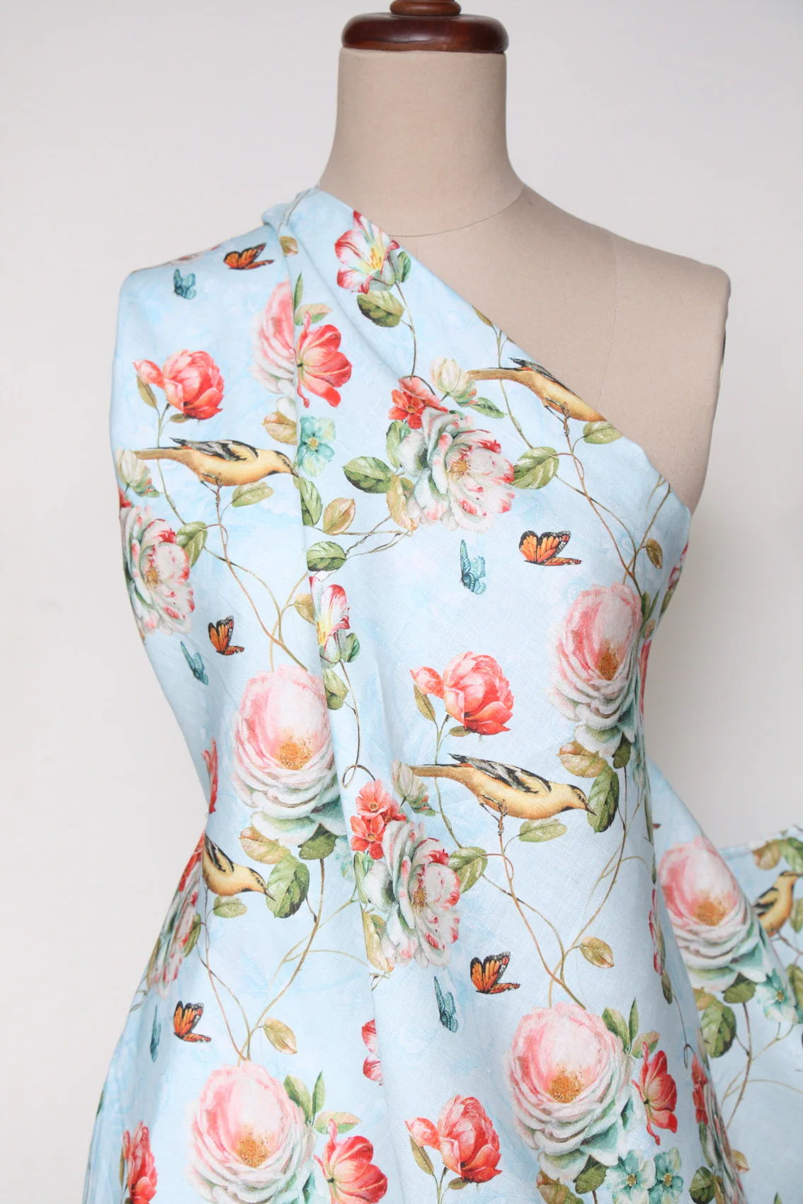 Blue Wonderland Linen - Image 5