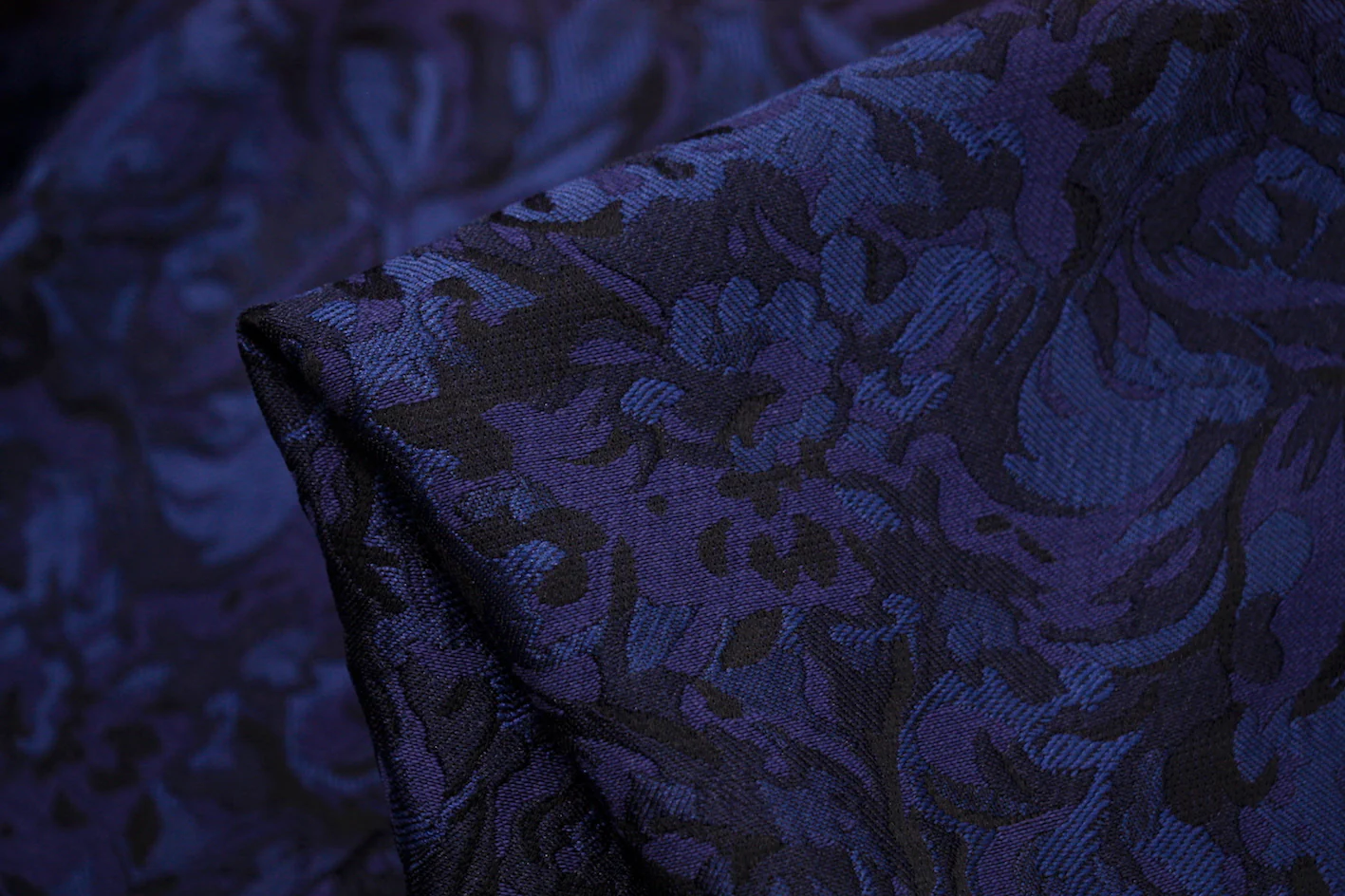 Blueish Delight Jacquard