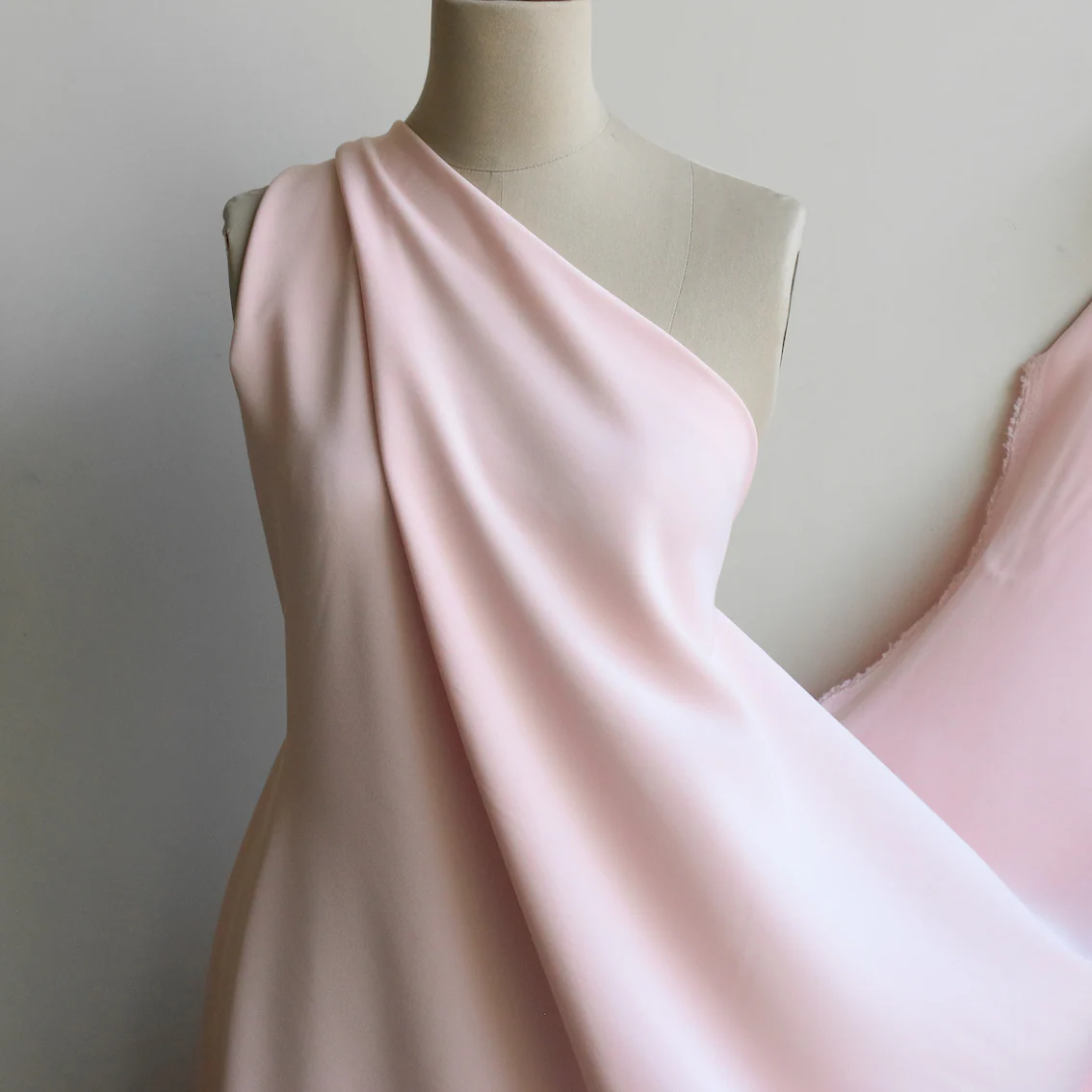 Blush Amore Crepe - Image 4