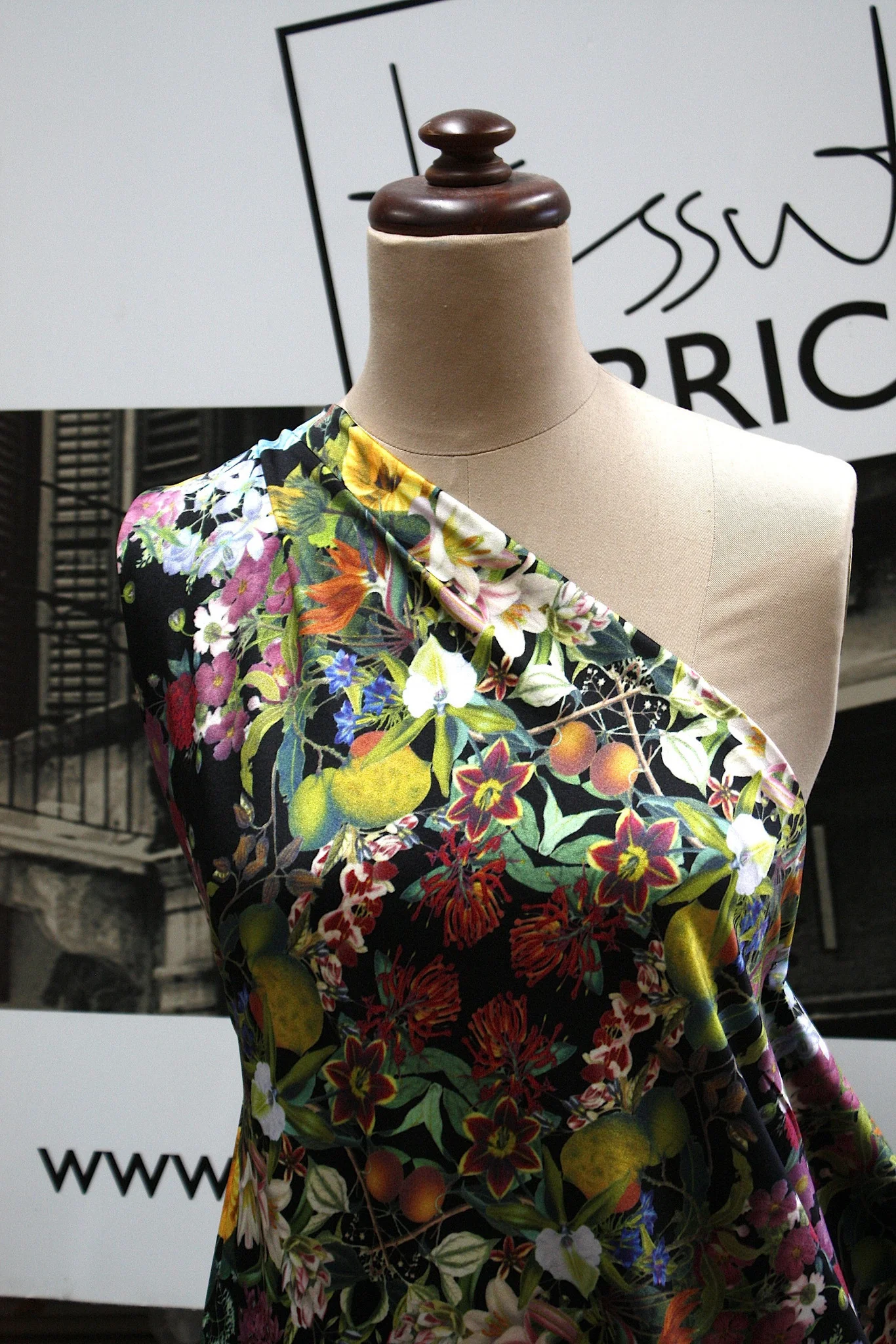 Botanicus Stretch - Swimwear Fabric - Image 4