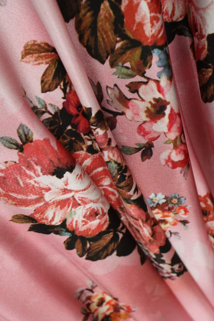 Bouquets On Pink - Image 3