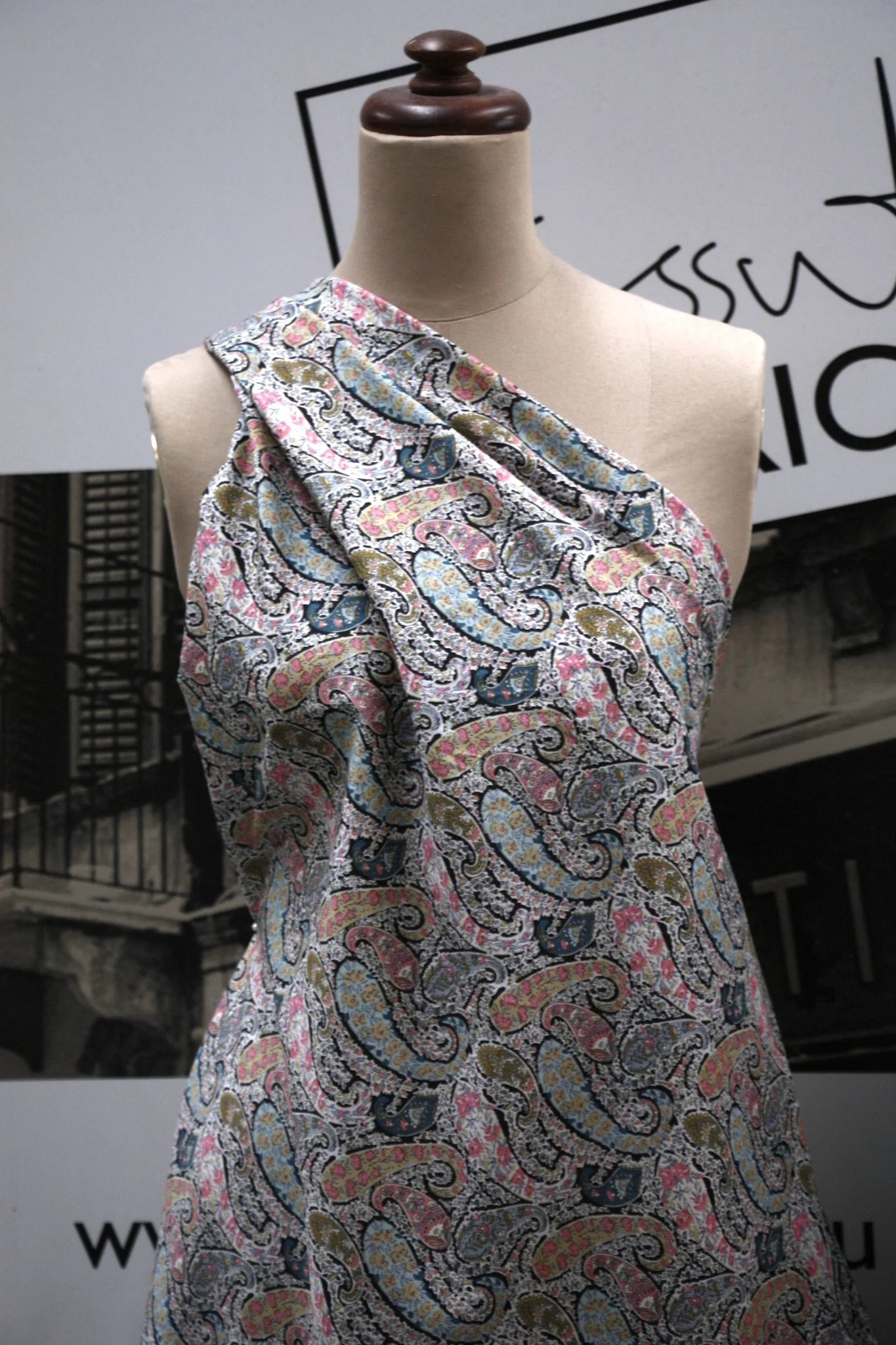 Bourton Beige - Liberty Of London - Image 5