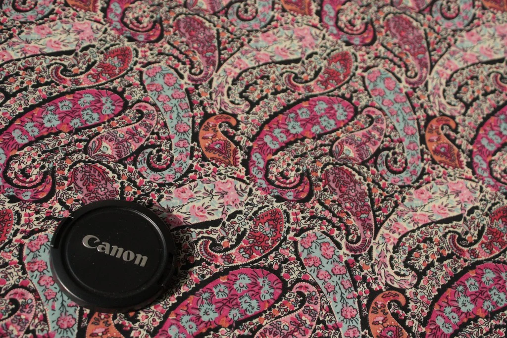 Bourton Red - Tana Lawn - Image 2