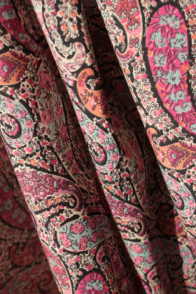 Bourton Red - Tana Lawn - Image 3