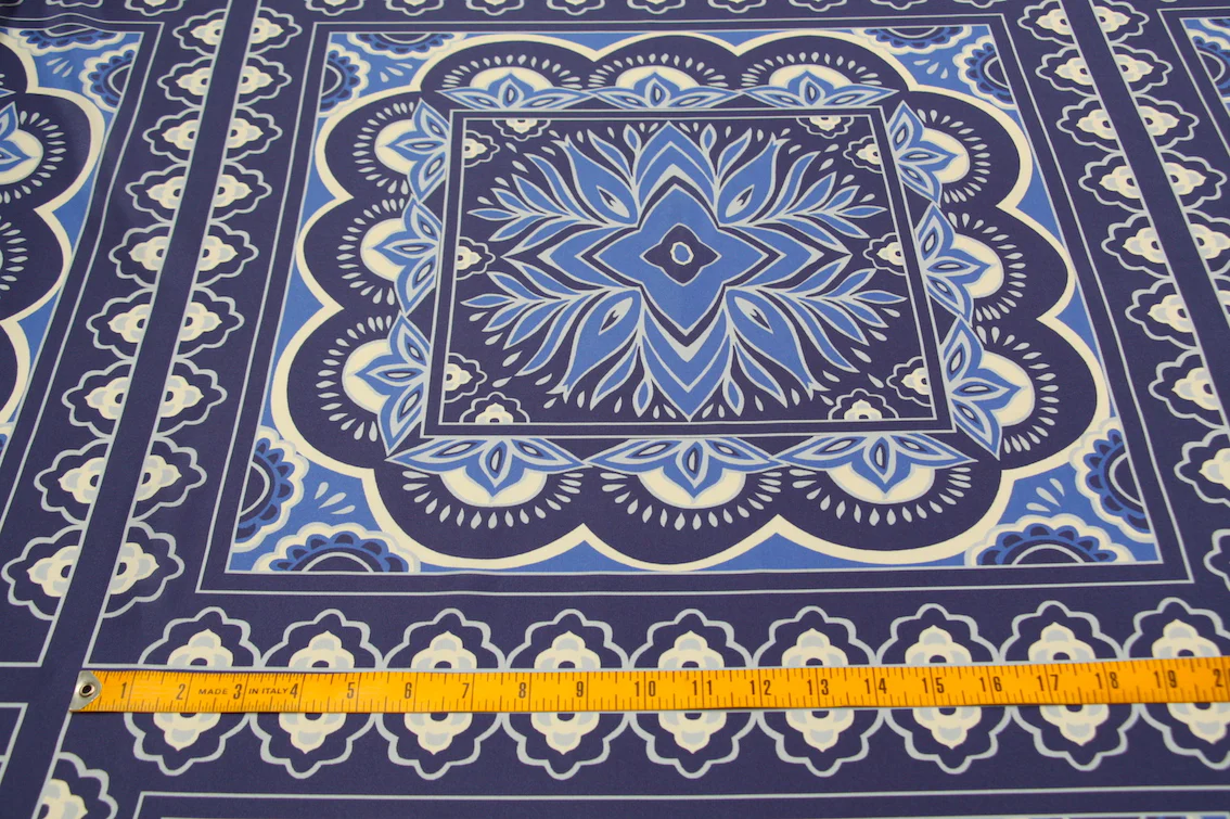 Boxed Art - Silk Crepe De Chine - Image 2