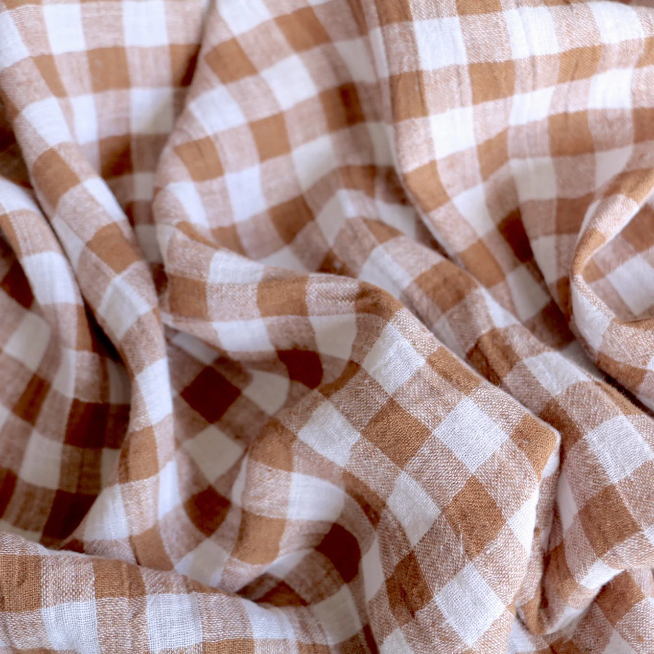 Boxed Caramel Crinkle Linen - Image 2