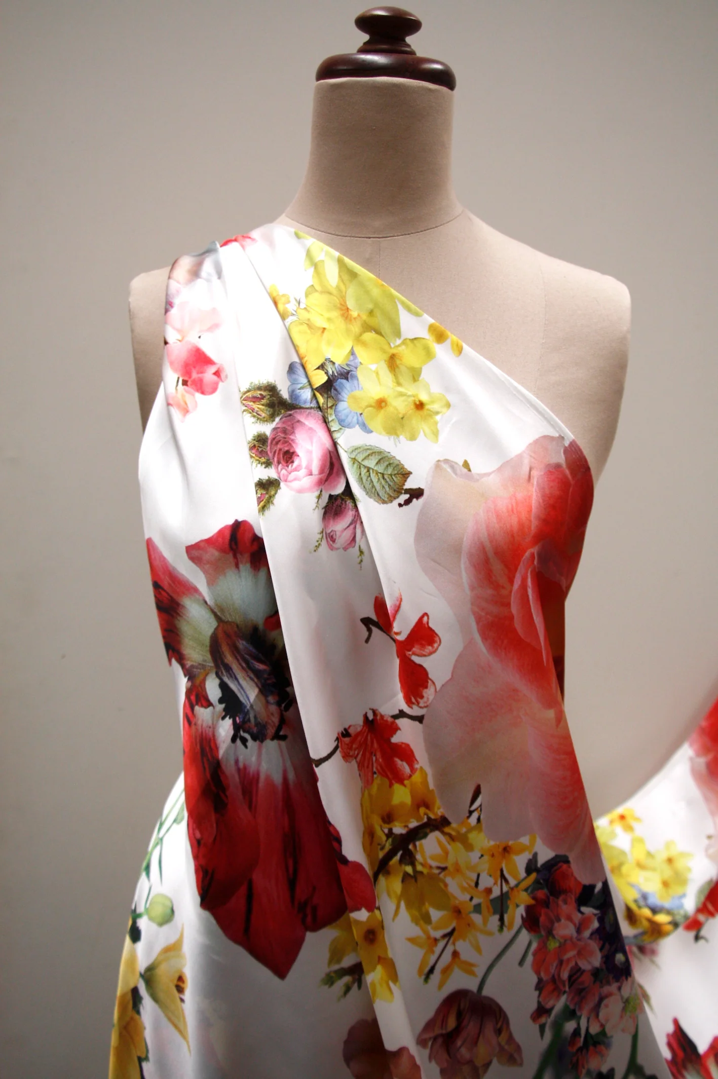 Breakfast Bouquet - Silk Satin - Image 5