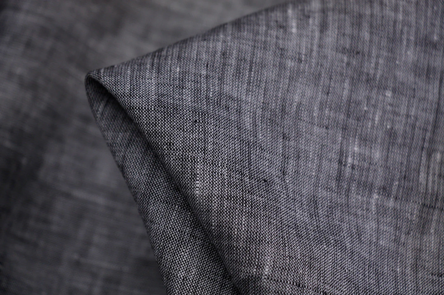 Breza Marle Black - Yarn Dyed Linen