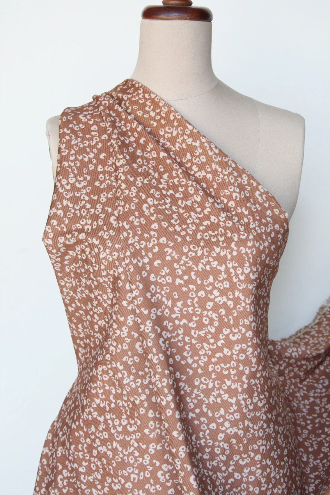 Bronze Pods - Printed Corduroy - Image 5