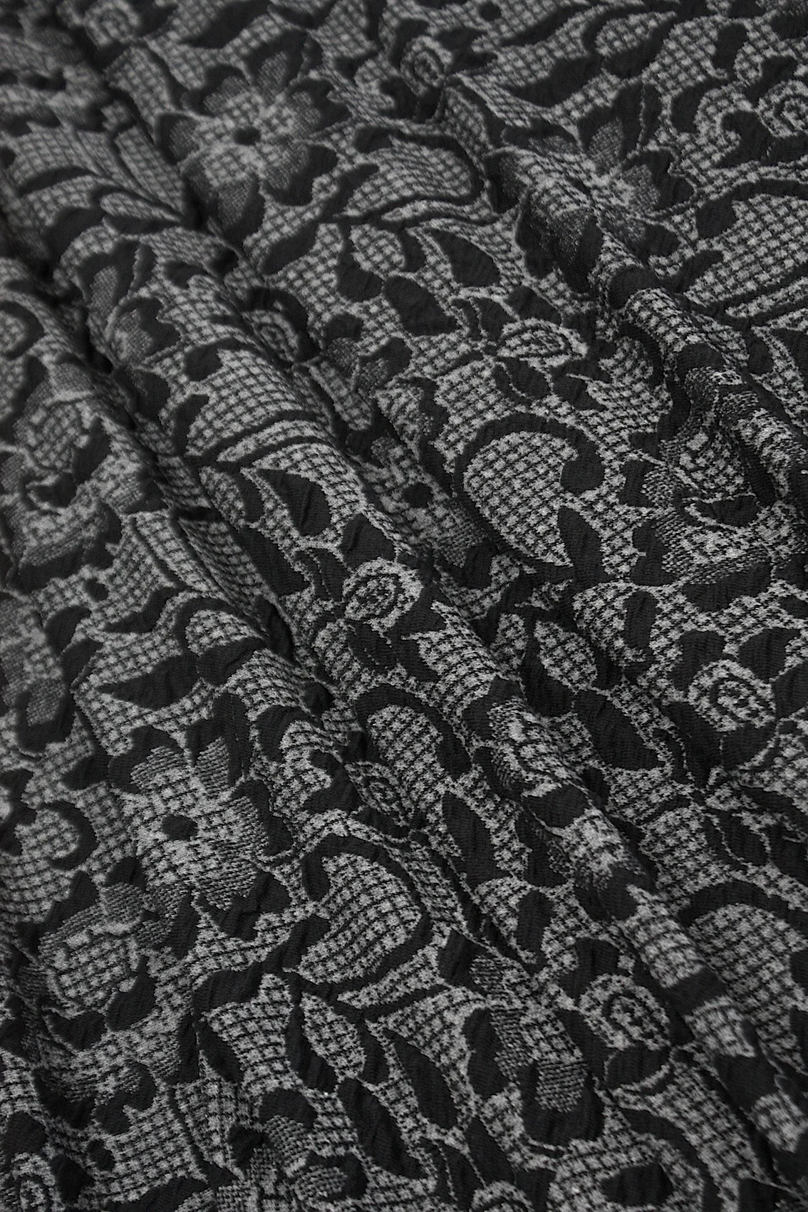 Bumpy Grey Garden - Image 3