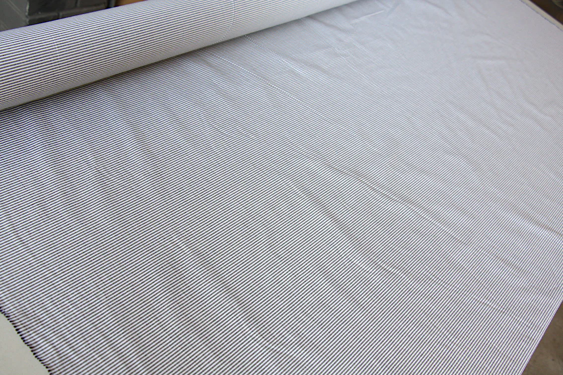Bumpy Grey Line - Image 3