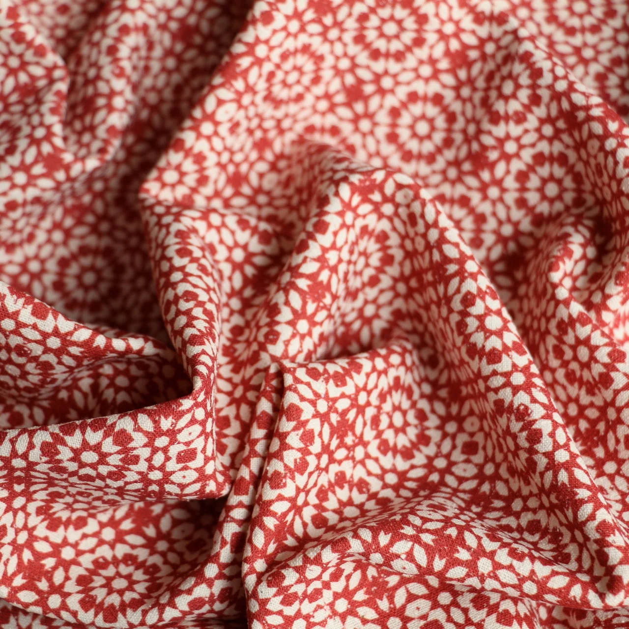 Burette Rusty Red Silk Noil - Image 2