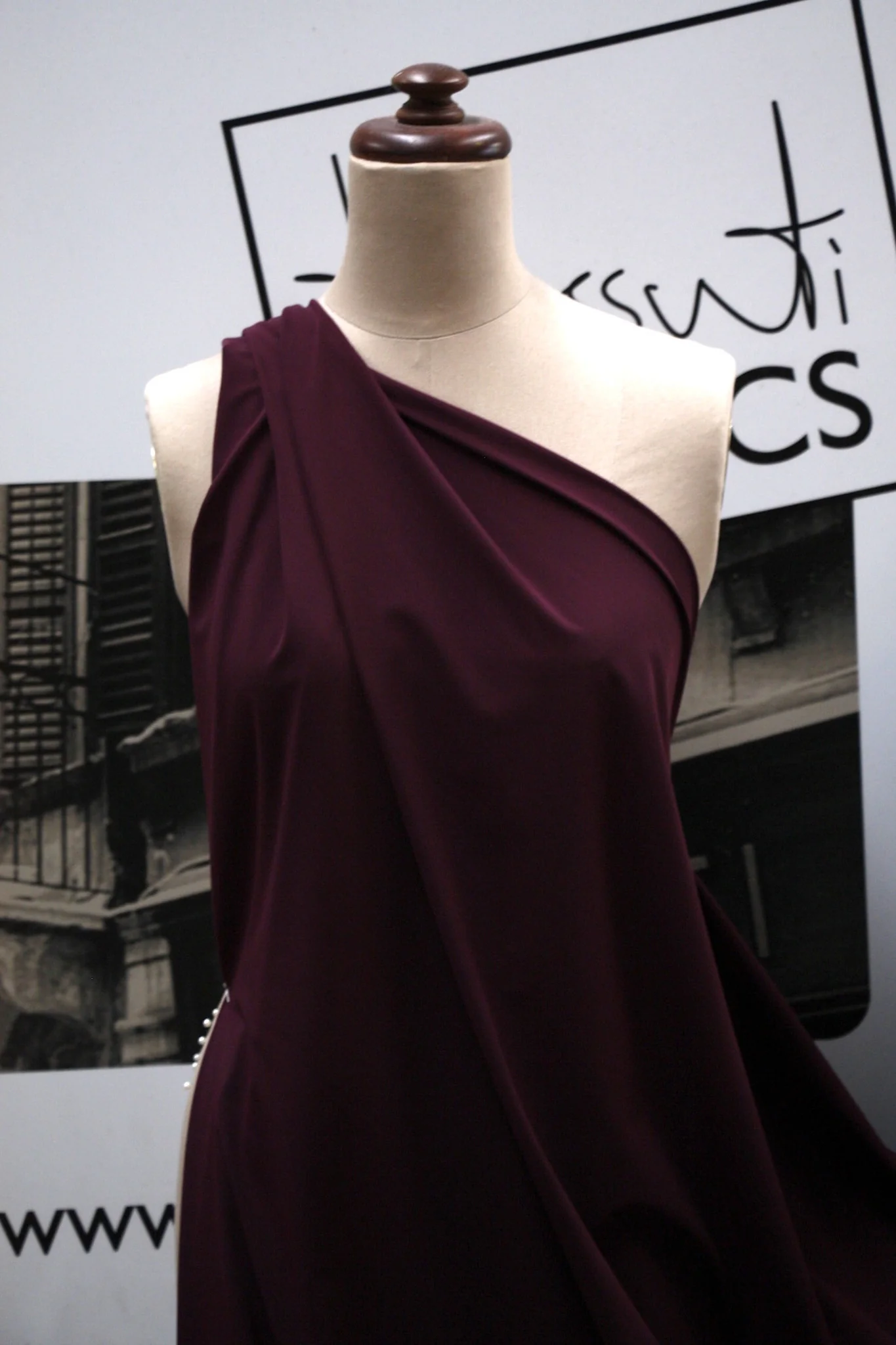 Burgundy Stretch - Swimwear - Image 3