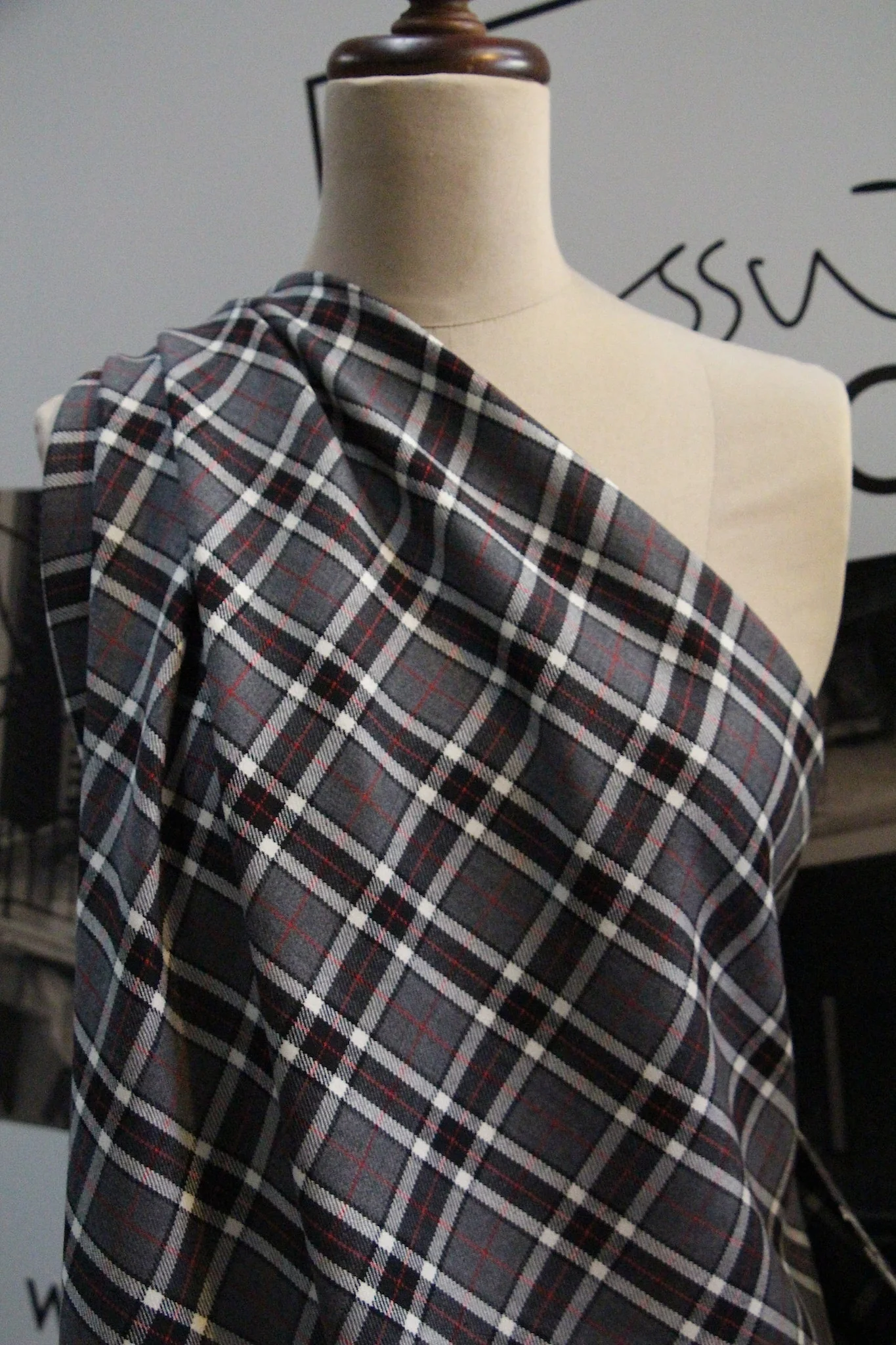 Busini Tartan - Image 6