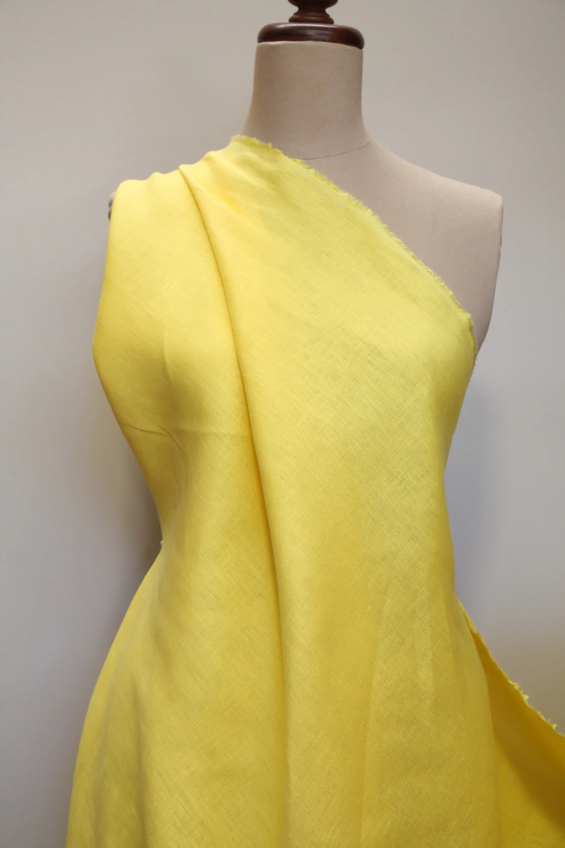 Buttercup Linen - Image 4