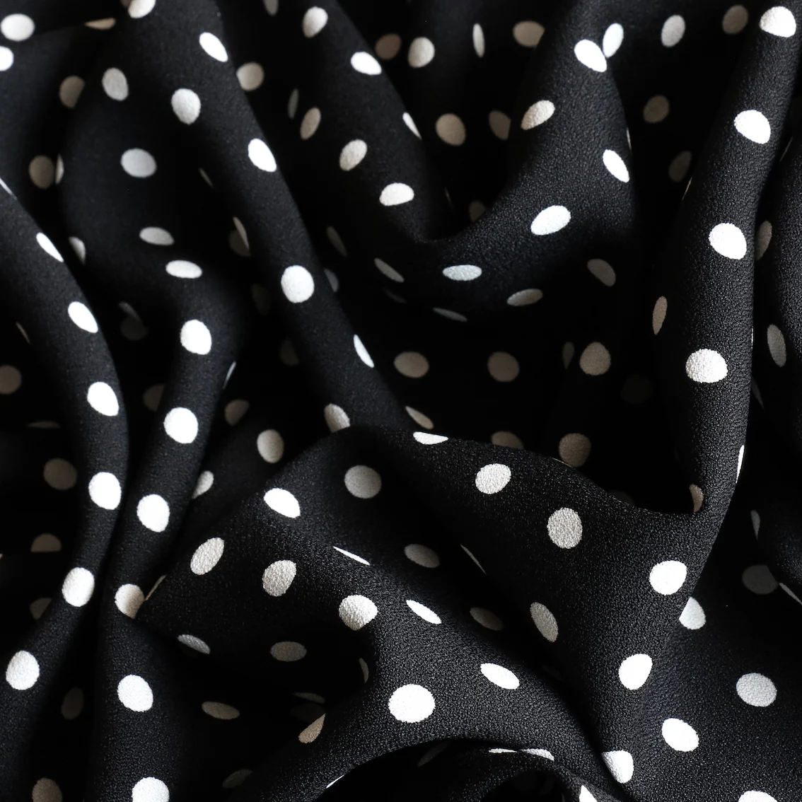 Cadele Nero Spot Crepe Cady - Image 2