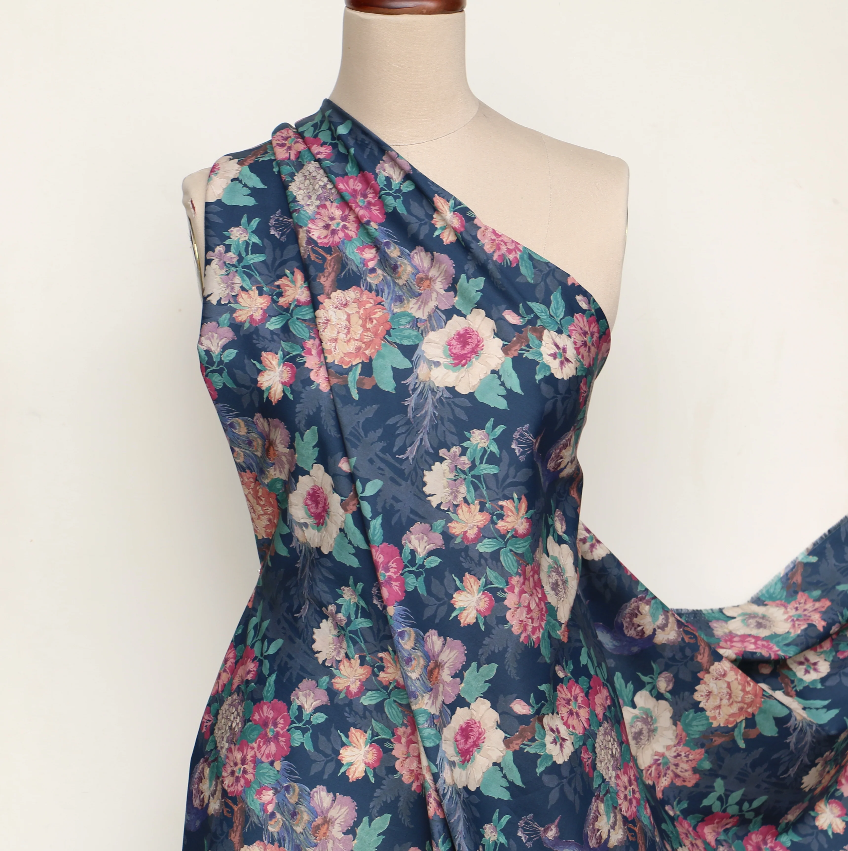 Camberwell Peacock Navy Liberty Tana Lawn⢠- Image 6
