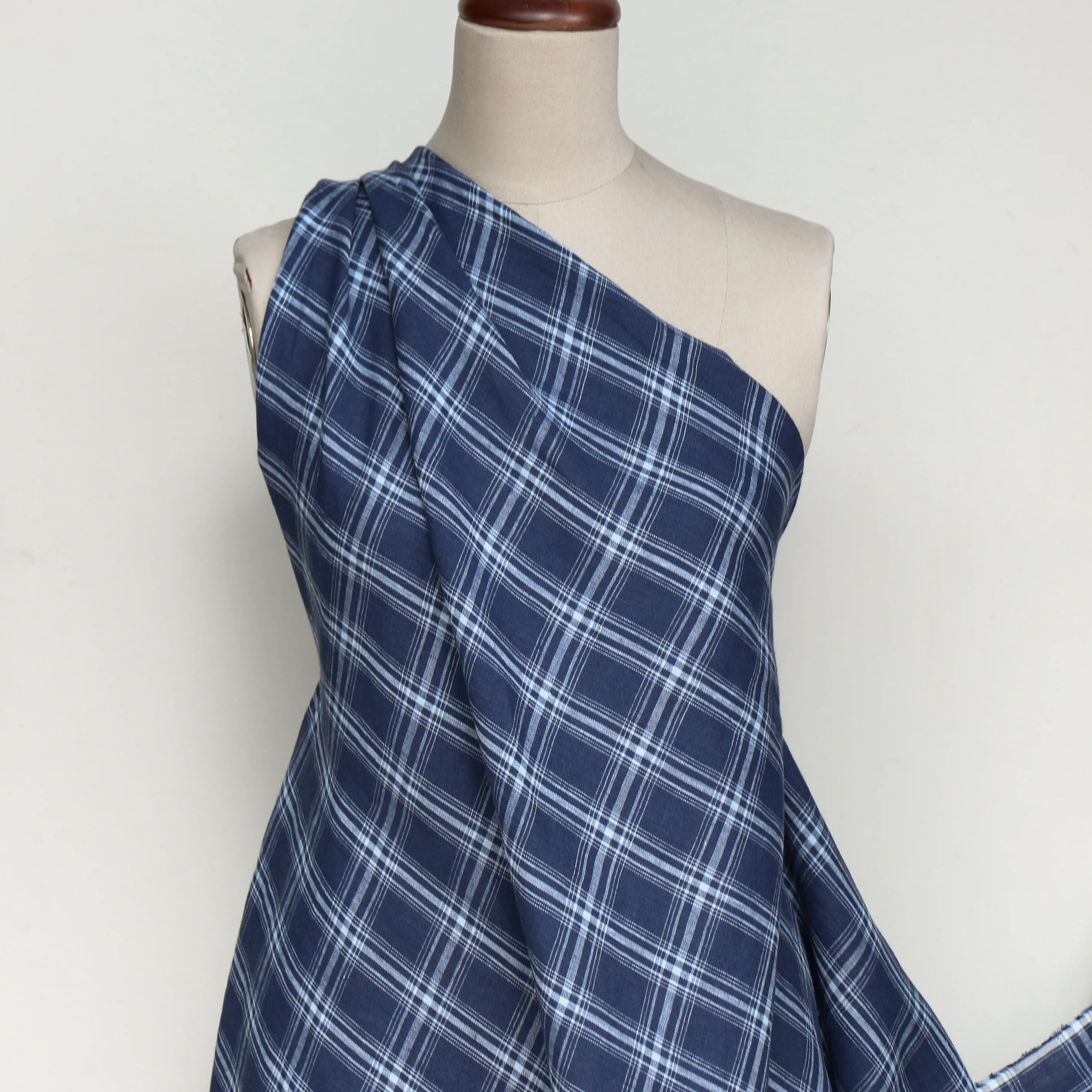 Caminia Check Linen - Image 5