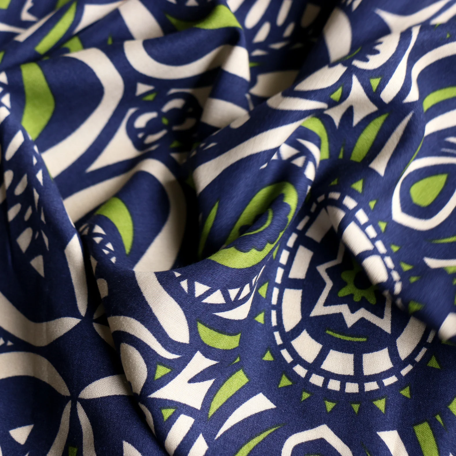 Cannara Verde Viscose Poplin - Image 2