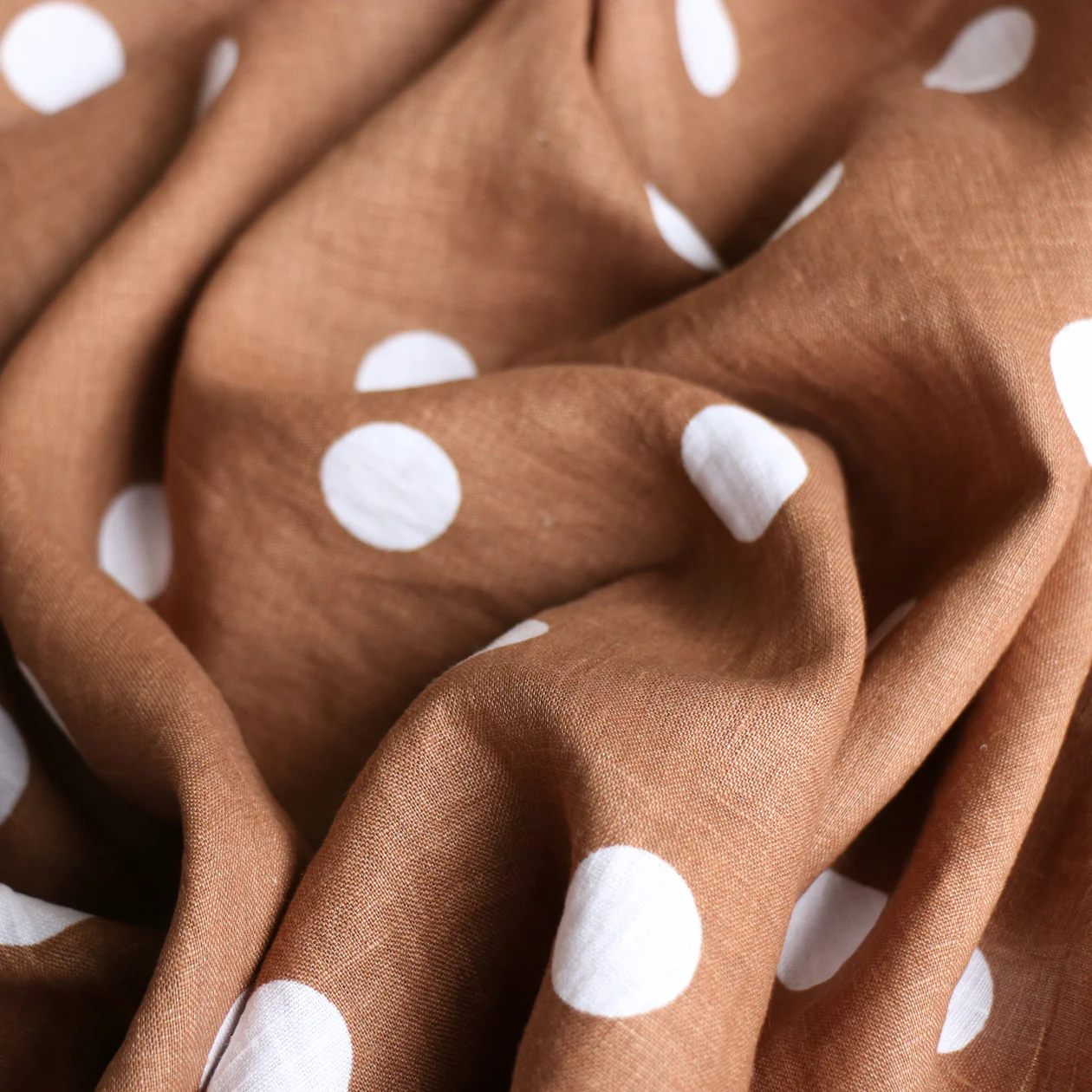 Capri Polka Printed Linen - Image 2