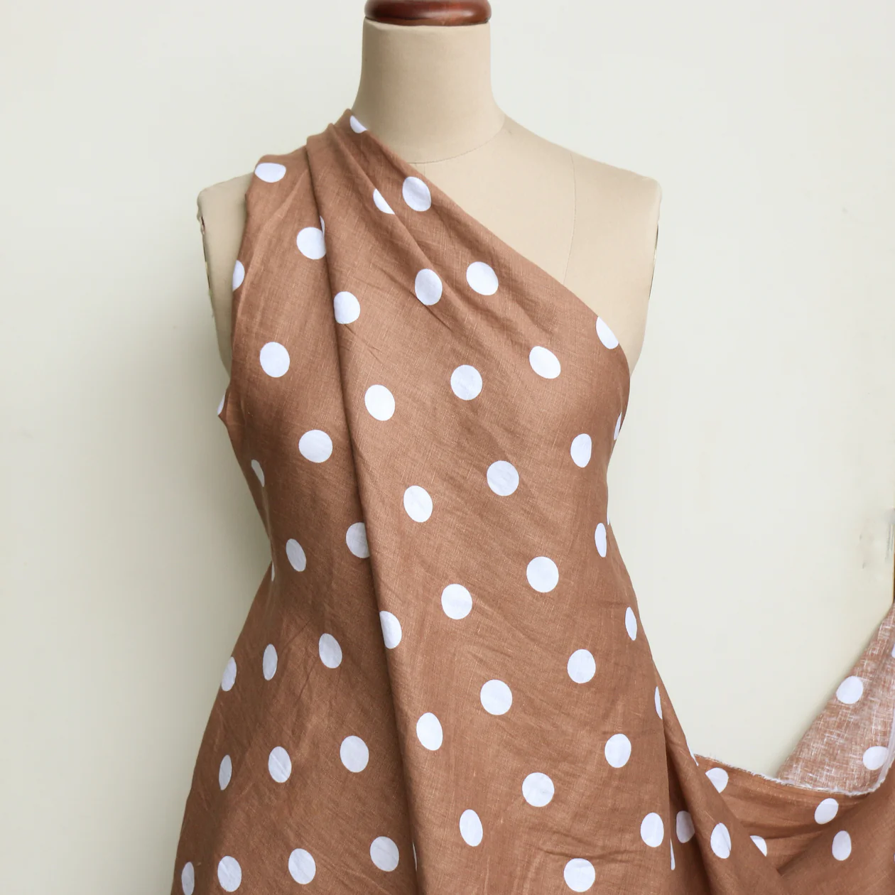 Capri Polka Printed Linen - Image 5