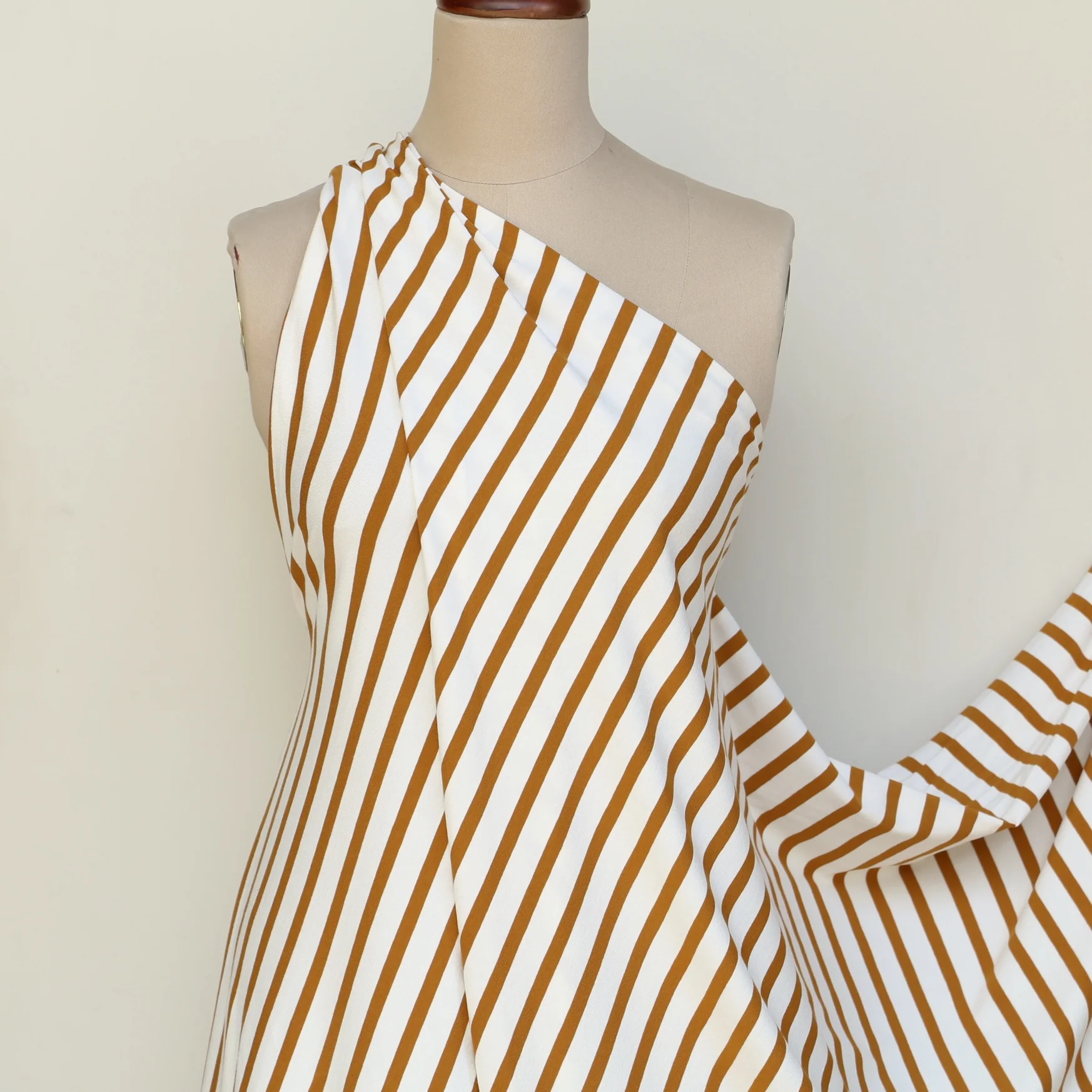 Caramel Bars Knit - Image 5