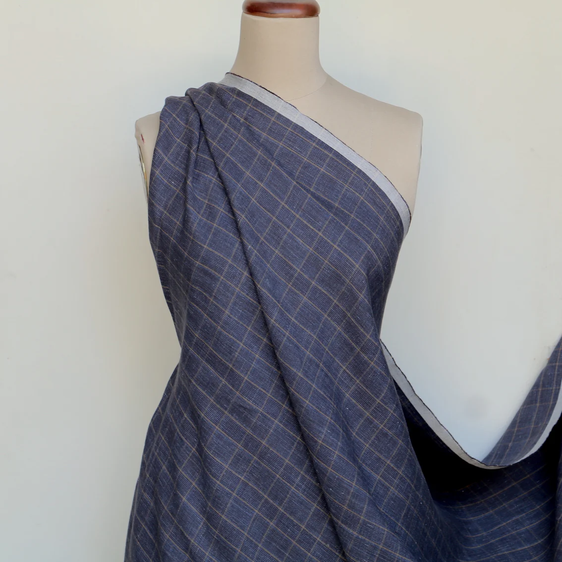 Caramel Grid Linen Check - Image 4