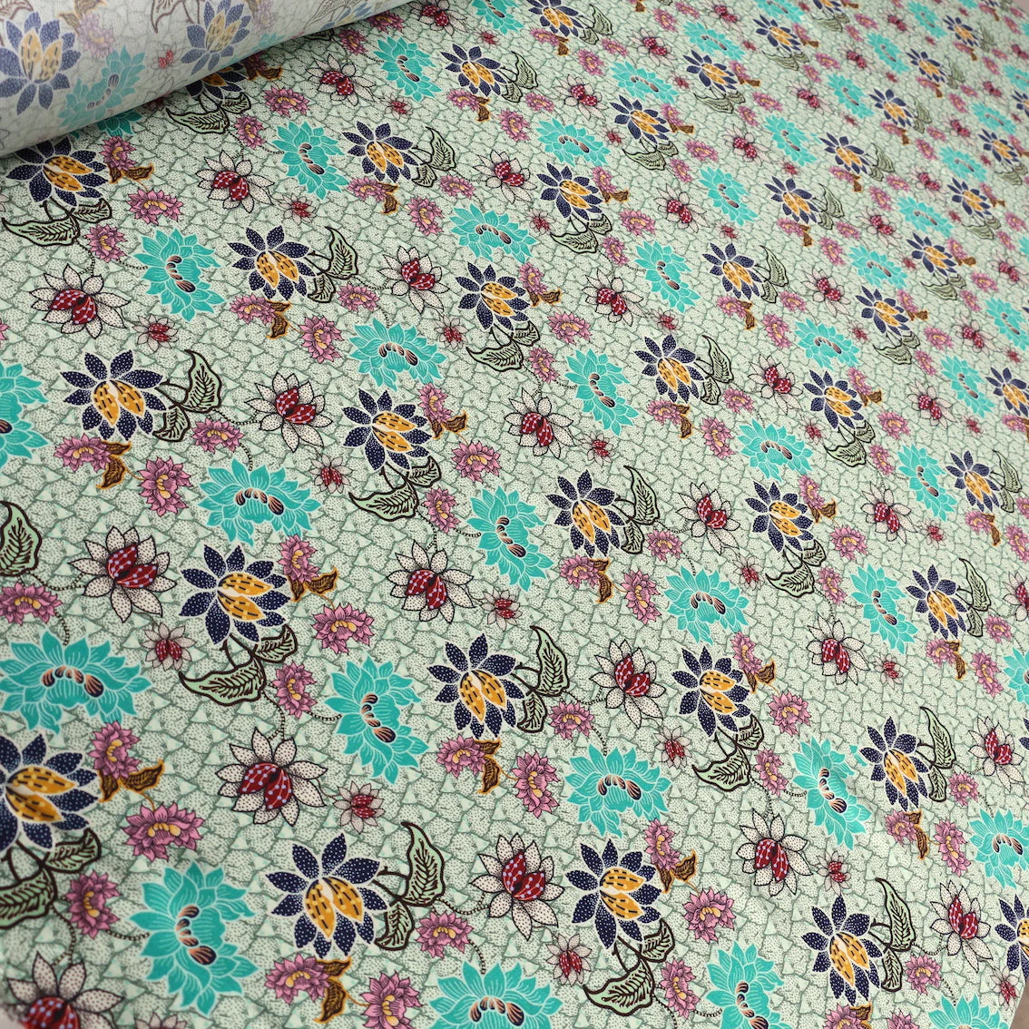 Cassie Mint Viscose Poplin - Image 4