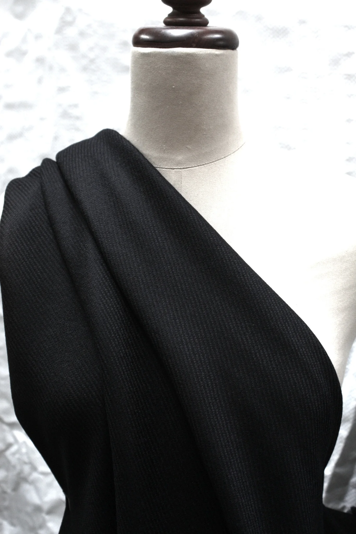 Catwalk Black - Image 4