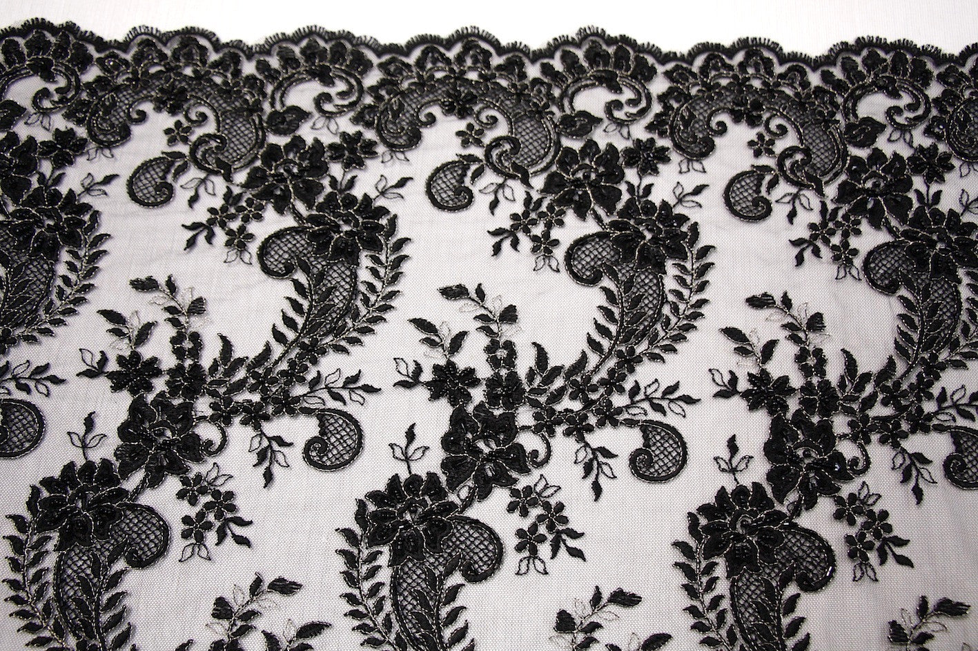 Celine Black/Gold Lace - Image 3
