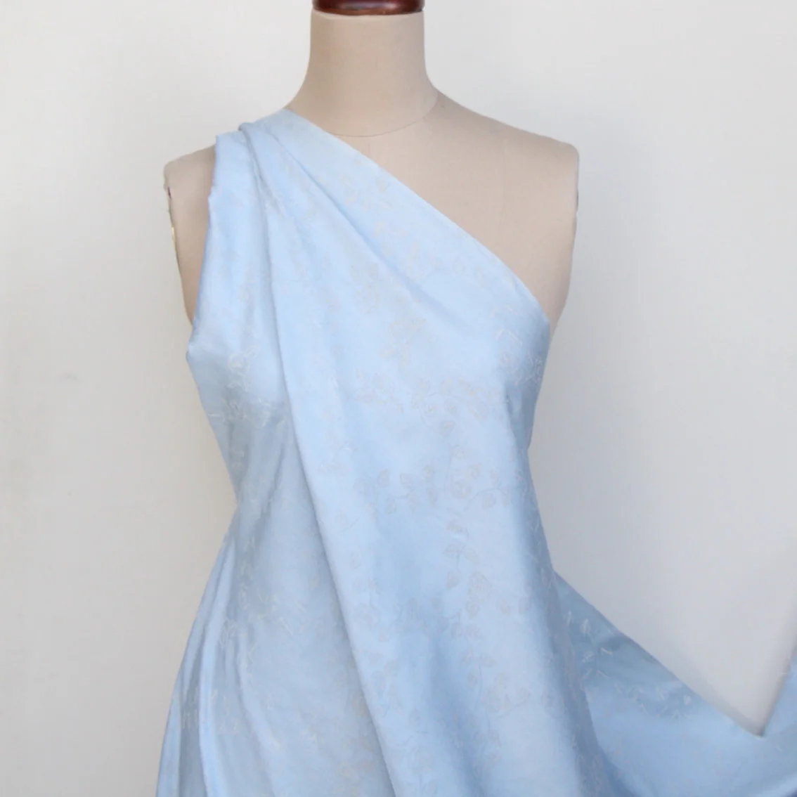 Chambray Laser Cut - Image 4